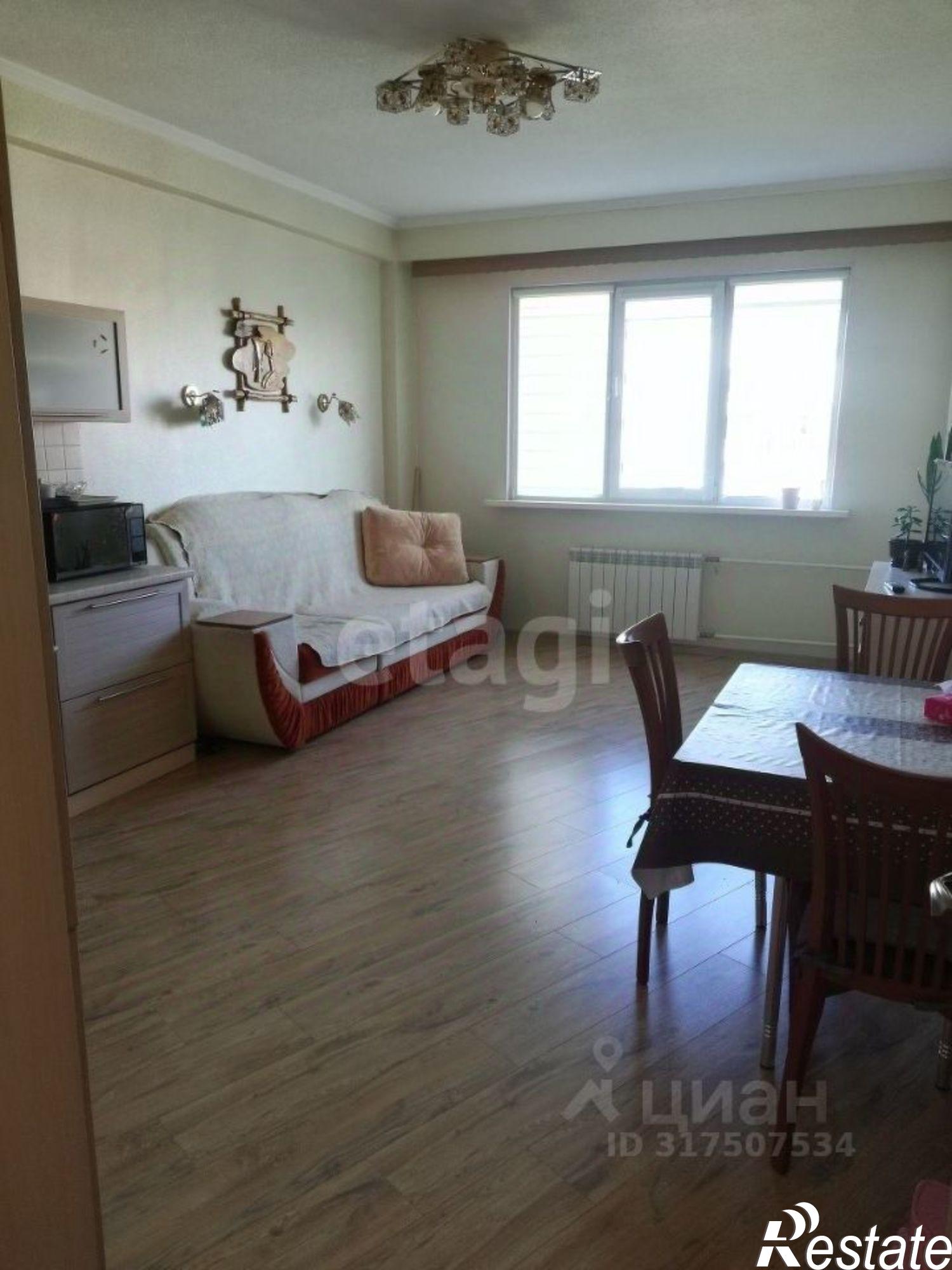 Купить квартиру за 14 000 000 рублей на ул Есенина, 4 2