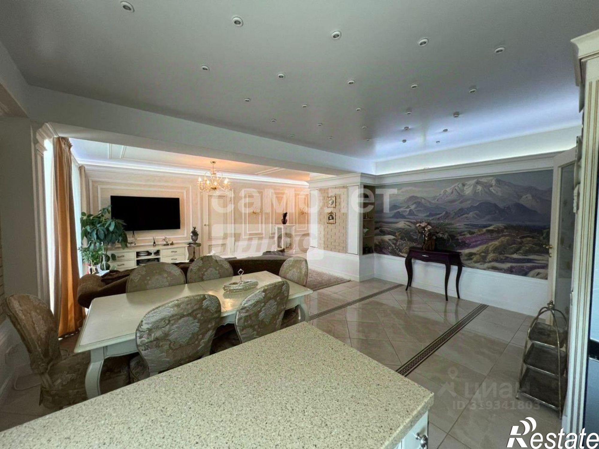 Купить квартиру за 35 000 000 рублей на Комсомольская улица, 295Б