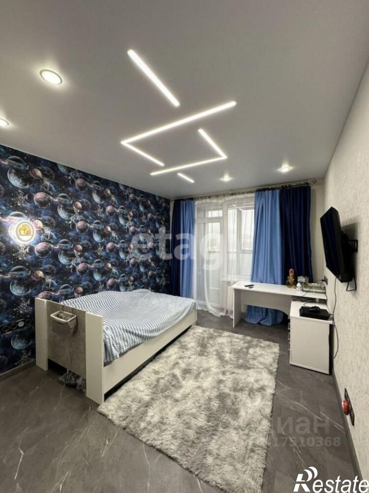 3-комн квартира ул имени Николая Григорьевича Смирнова, 3,  д. 3