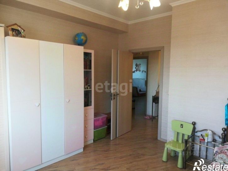 2-комн квартира ул Есенина, 4 2,  д. 4 2,  к. 2