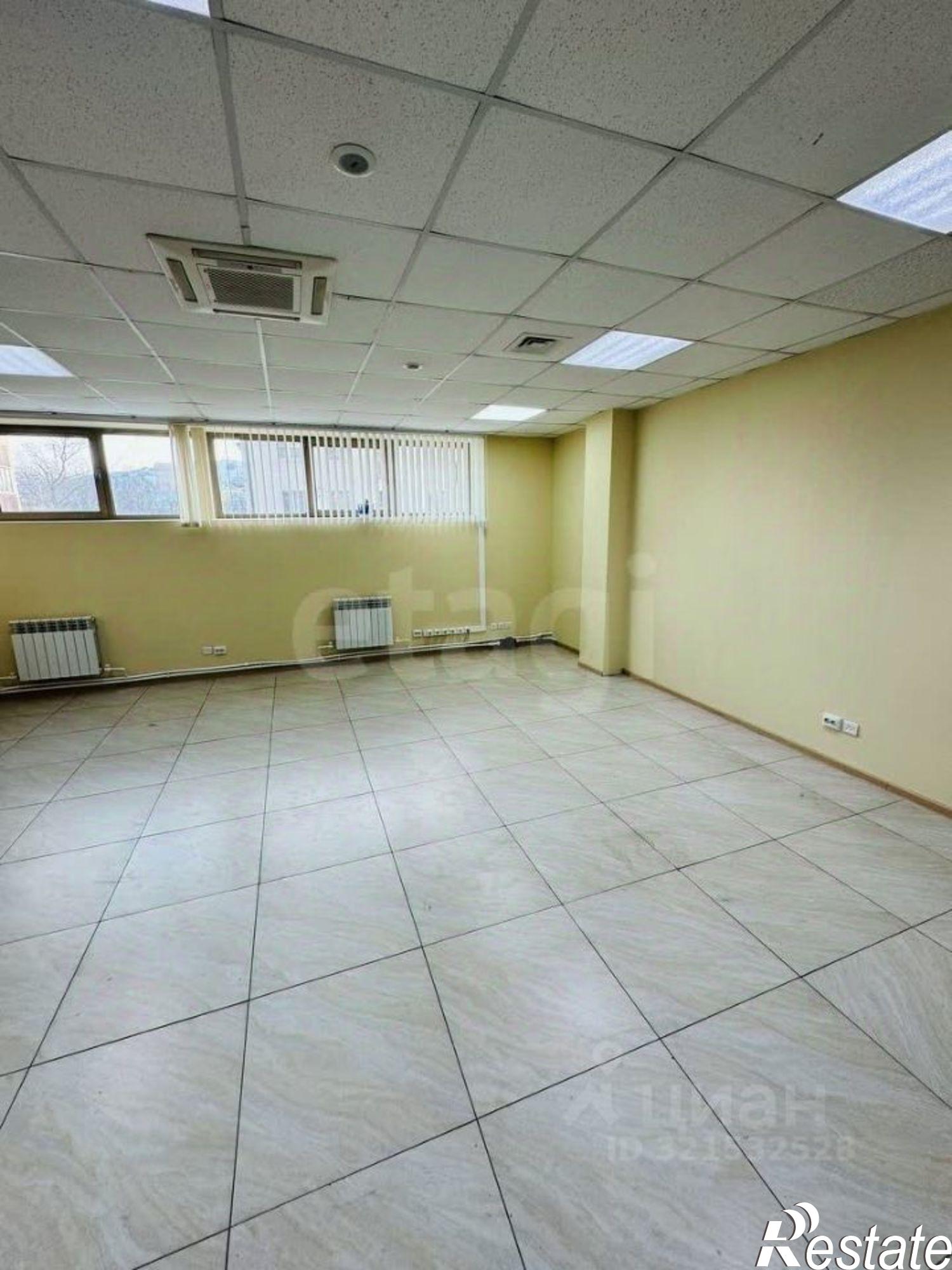 Сдать офис, помещение под офис за 67 860 рублей на улица Ленина, 304Г