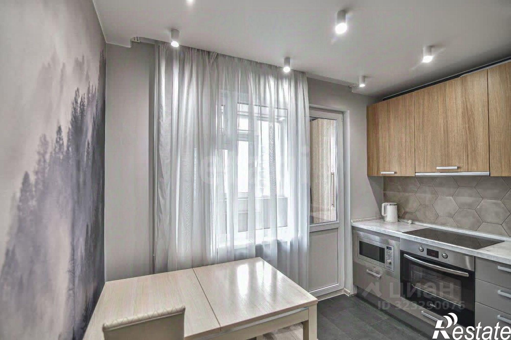 Сдать квартиру за 80 000 рублей на улица Емельянова, 35А к3