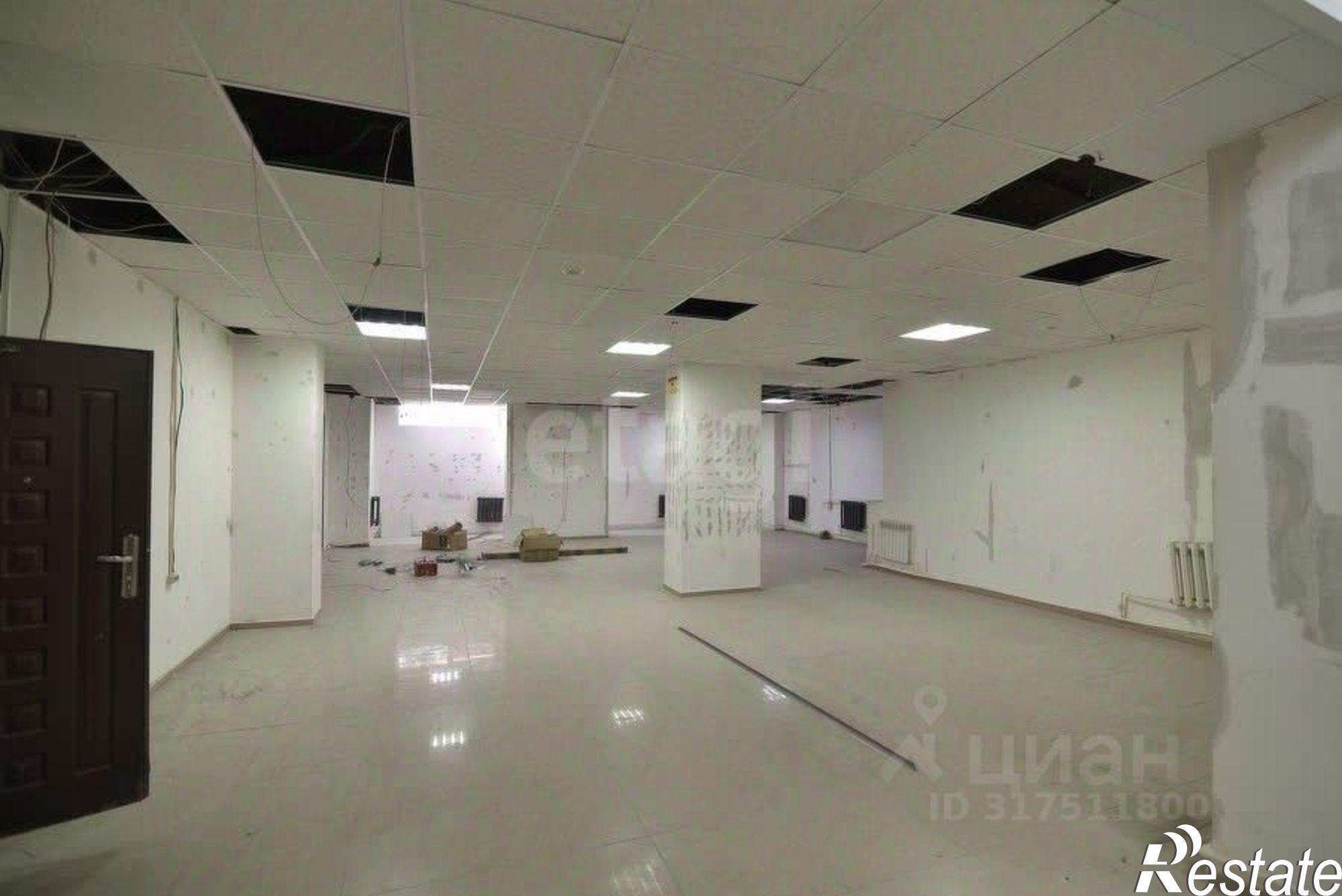 Сдать торговое помещение за 20 000 рублей на улица Емельянова, 4