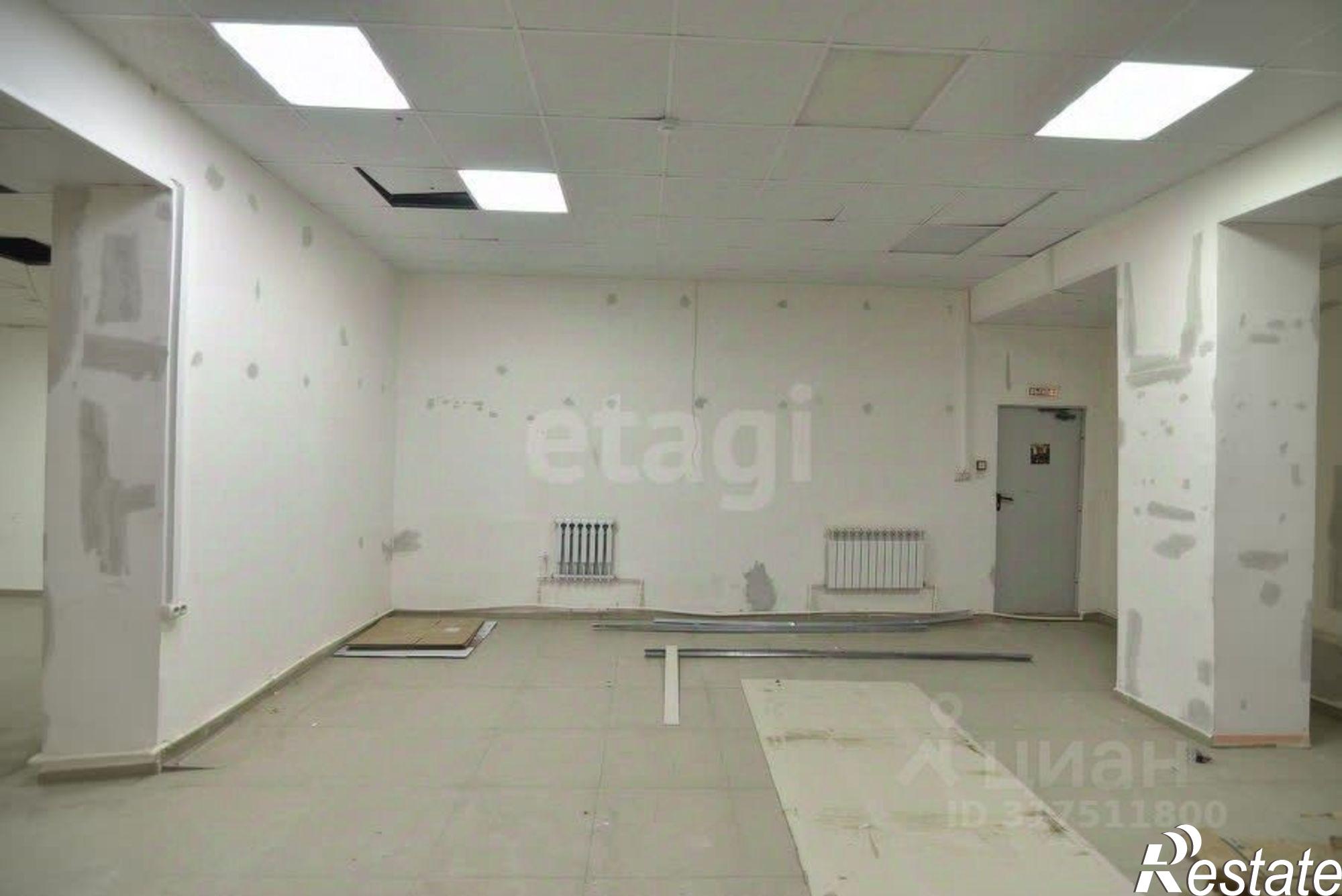 Сдать торговое помещение за 20 000 рублей на улица Емельянова, 4