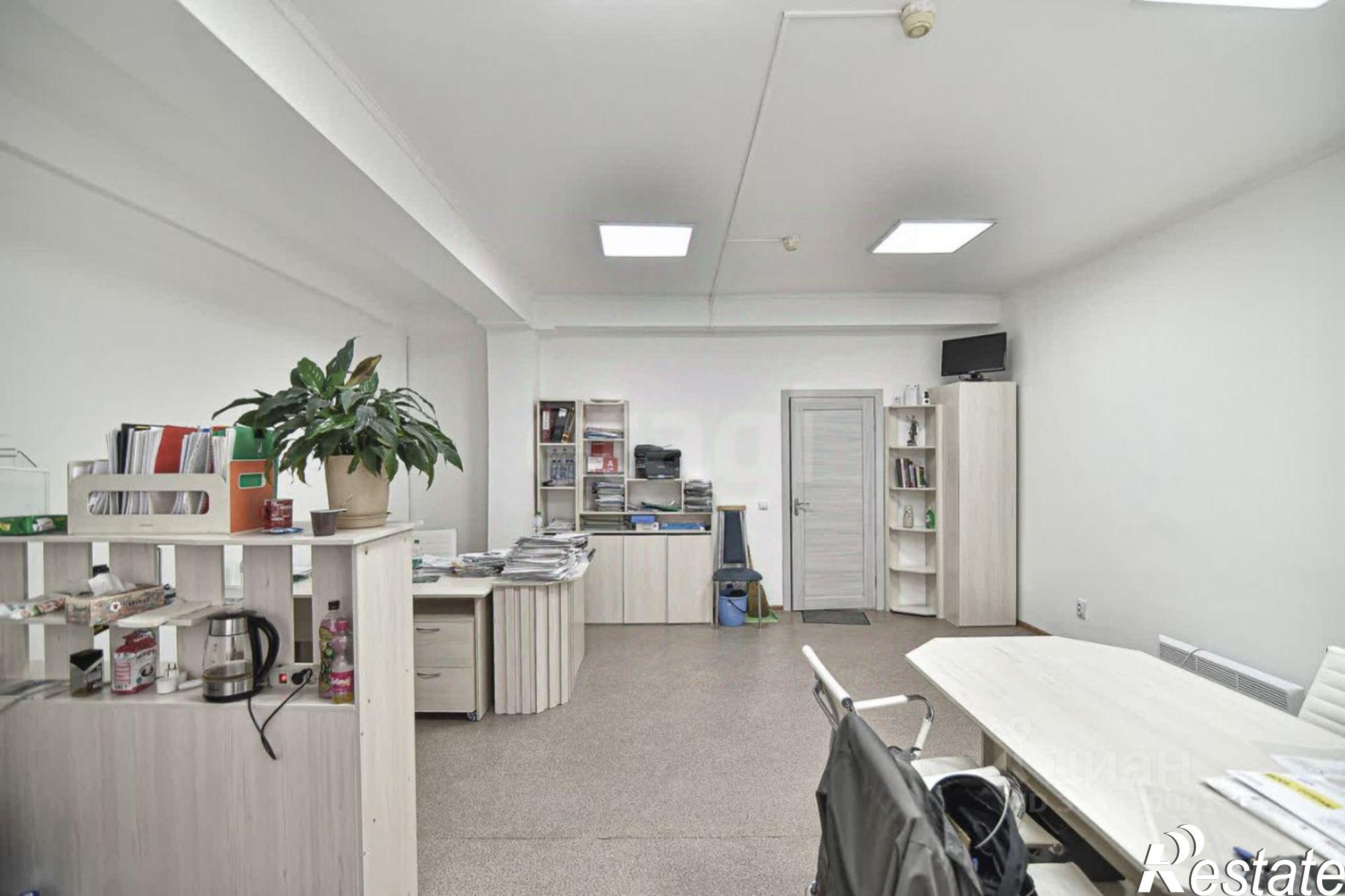 Купить офис, помещение под офис за 16 467 100 рублей на улица Дзержинского, 40