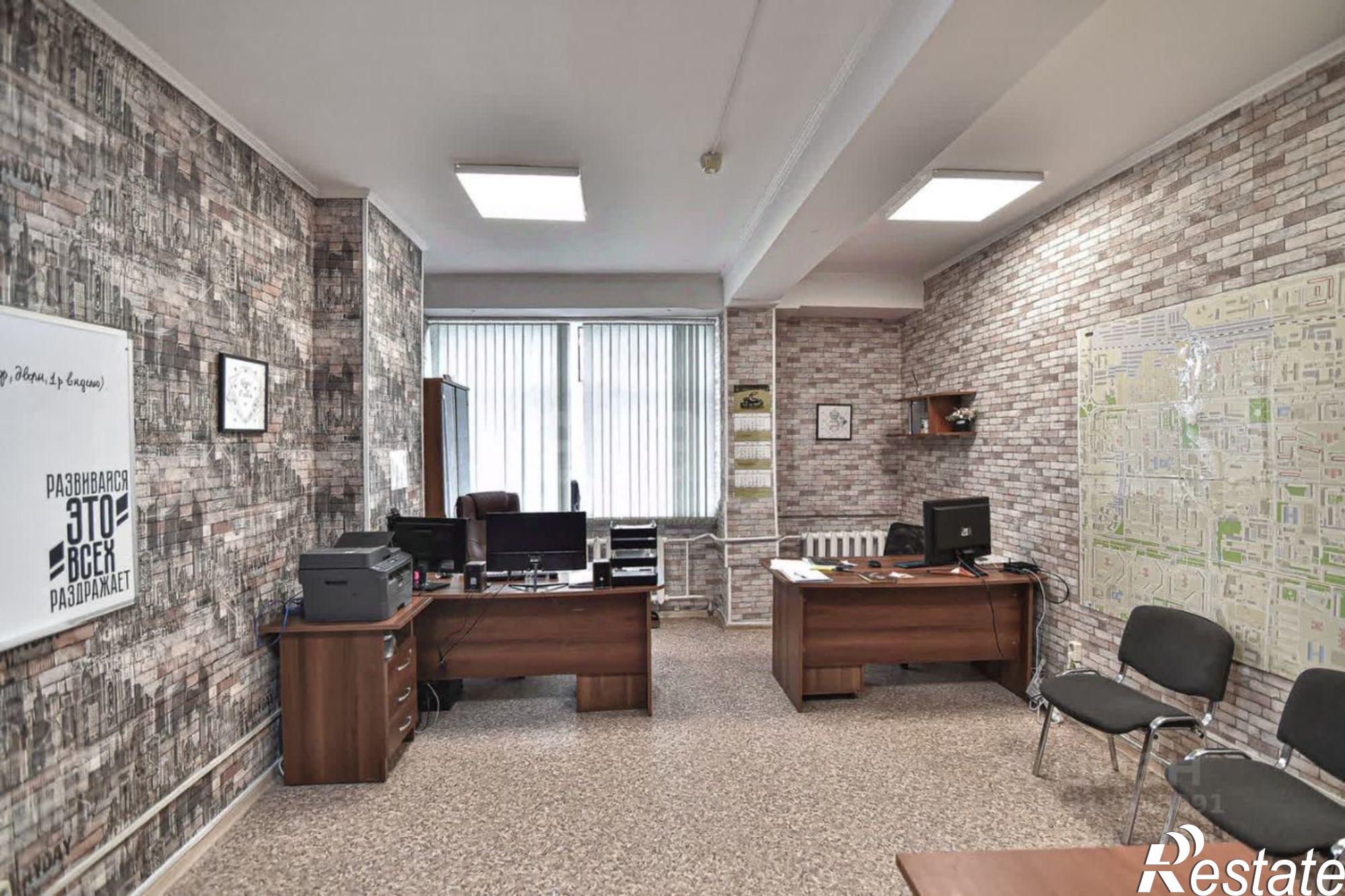 Купить офис, помещение под офис за 16 467 100 рублей на улица Дзержинского, 40