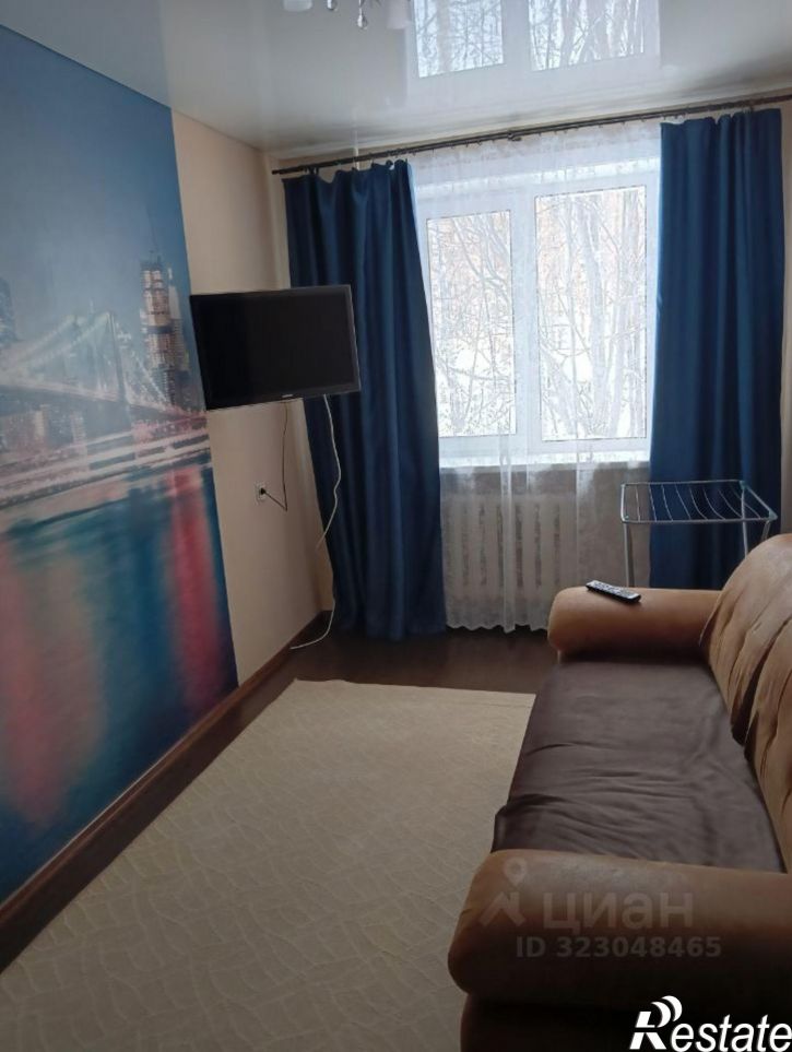 2-комн квартира улица Горького, 2,  д. 2