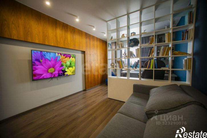 2-комн квартира улица Емельянова, 35А к3,  д. 35А к3