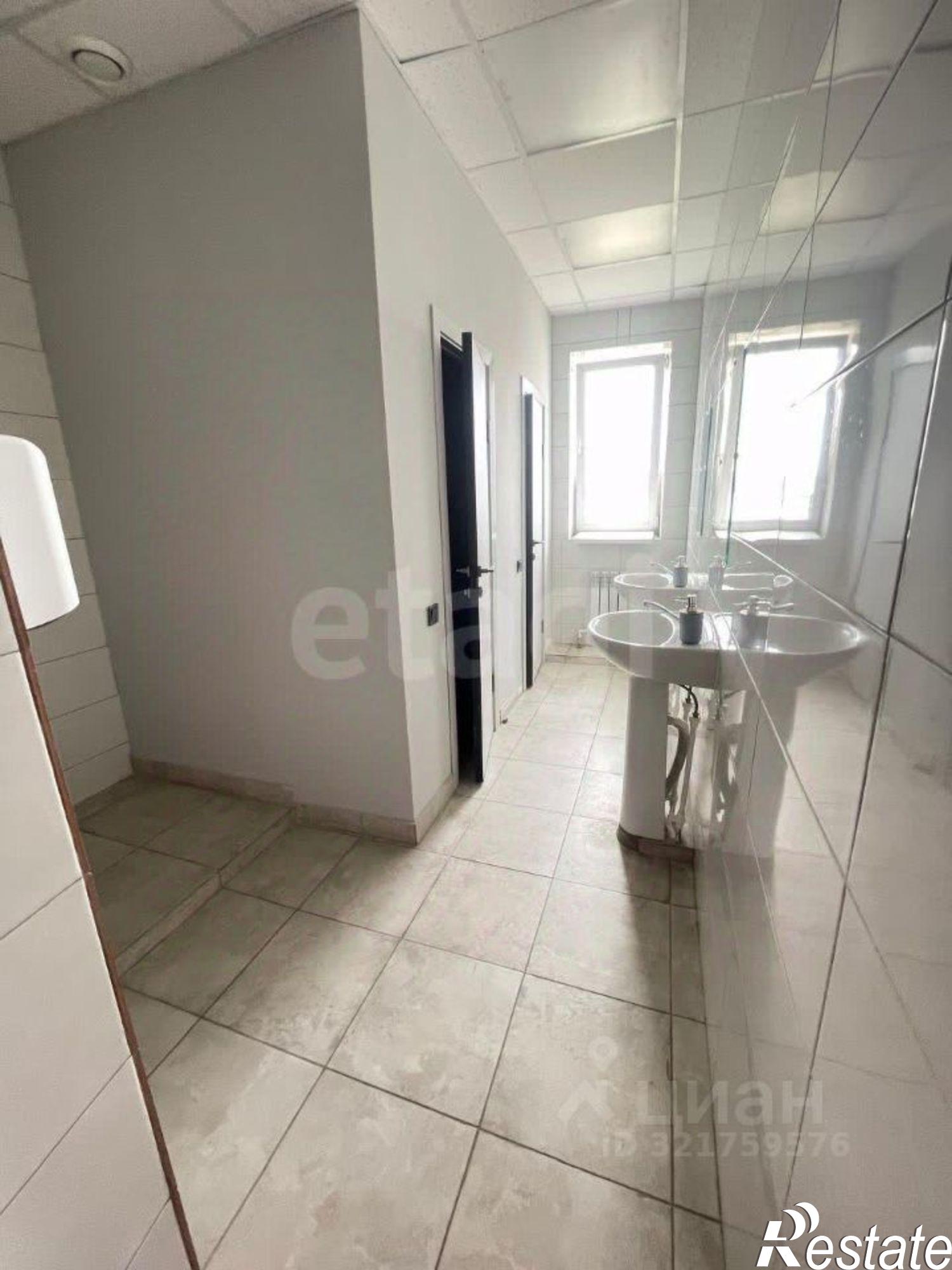 Сдать офис, помещение под офис за 32 500 рублей на проспект Мира, 58 с1