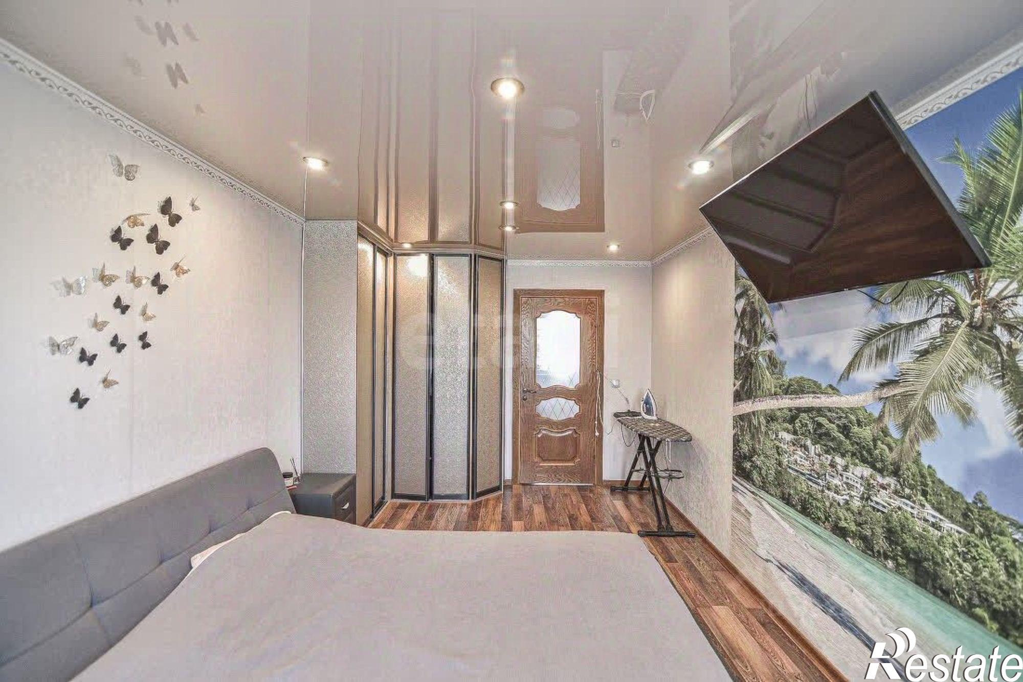 Сдать квартиру за 100 000 рублей на Комсомольская улица, 280