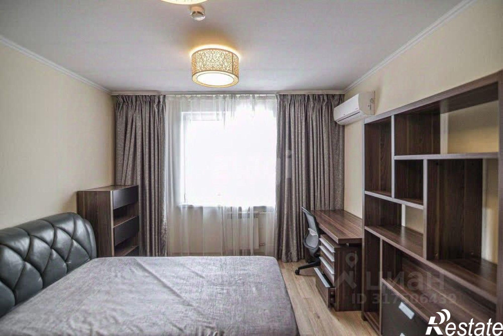 Сдать квартиру за 105 000 рублей на улица Золотое кольцо, 27