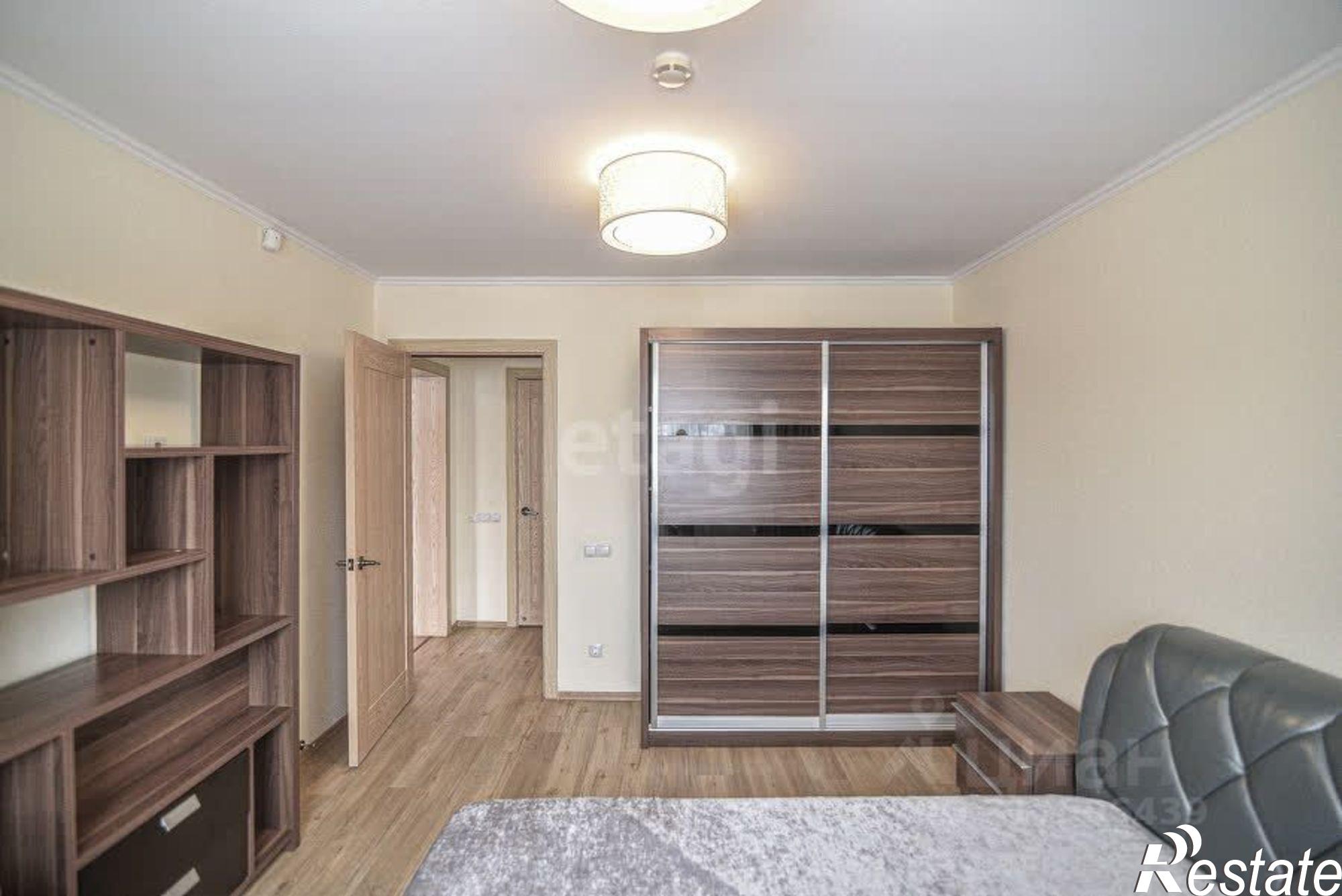 Сдать квартиру за 105 000 рублей на улица Золотое кольцо, 27