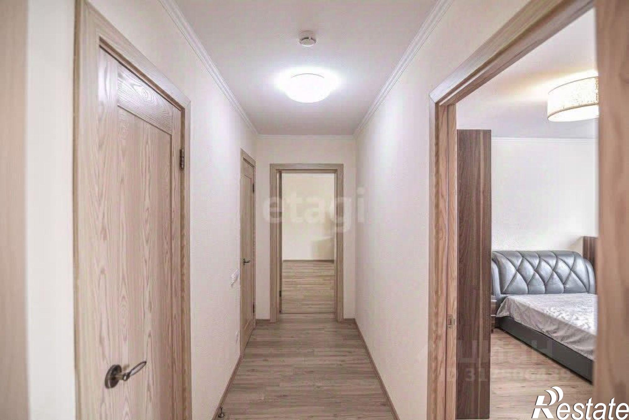 Сдать квартиру за 105 000 рублей на улица Золотое кольцо, 27