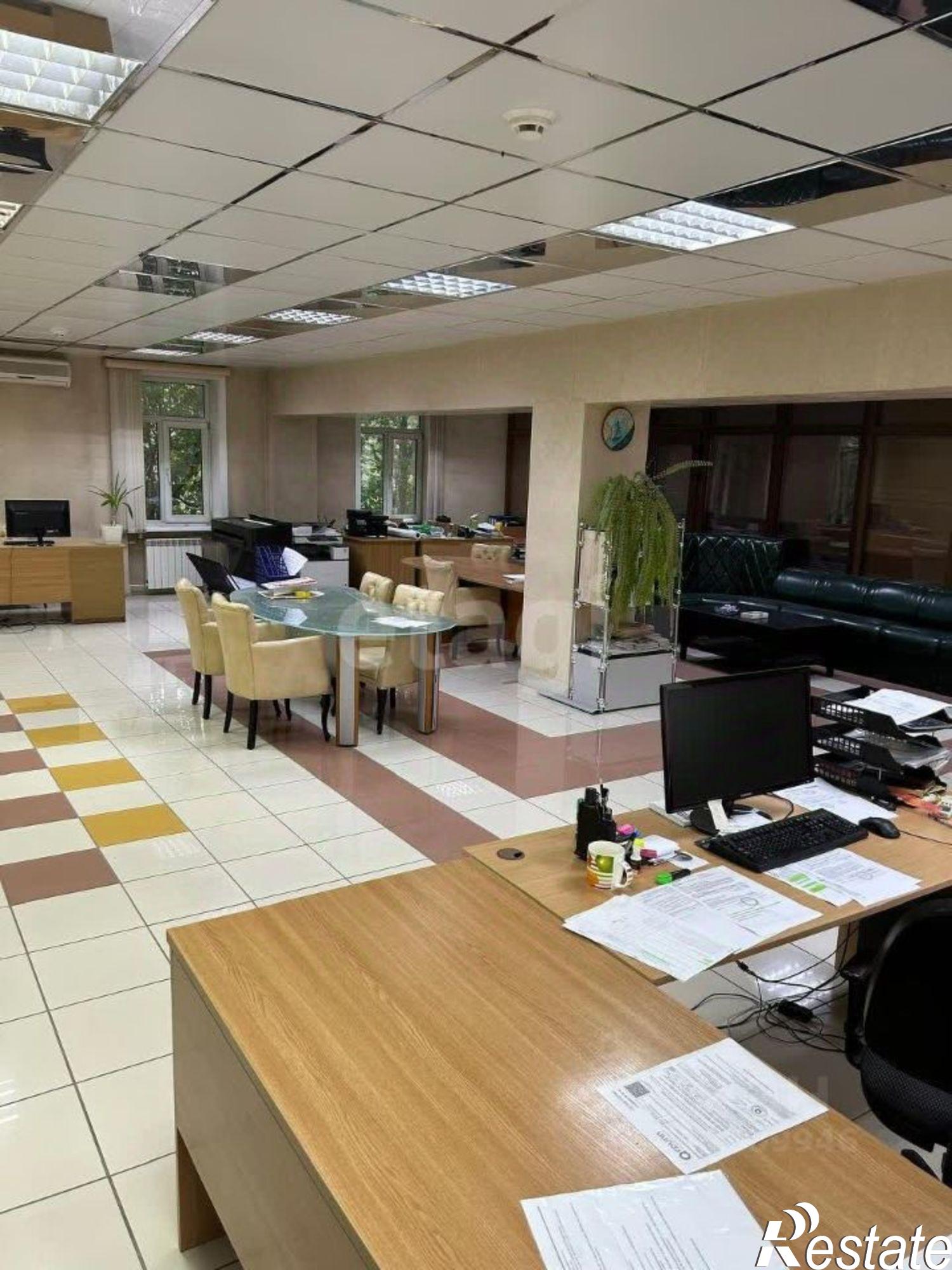 Сдать офис, помещение под офис за 50 000 рублей на проспект Победы, 108