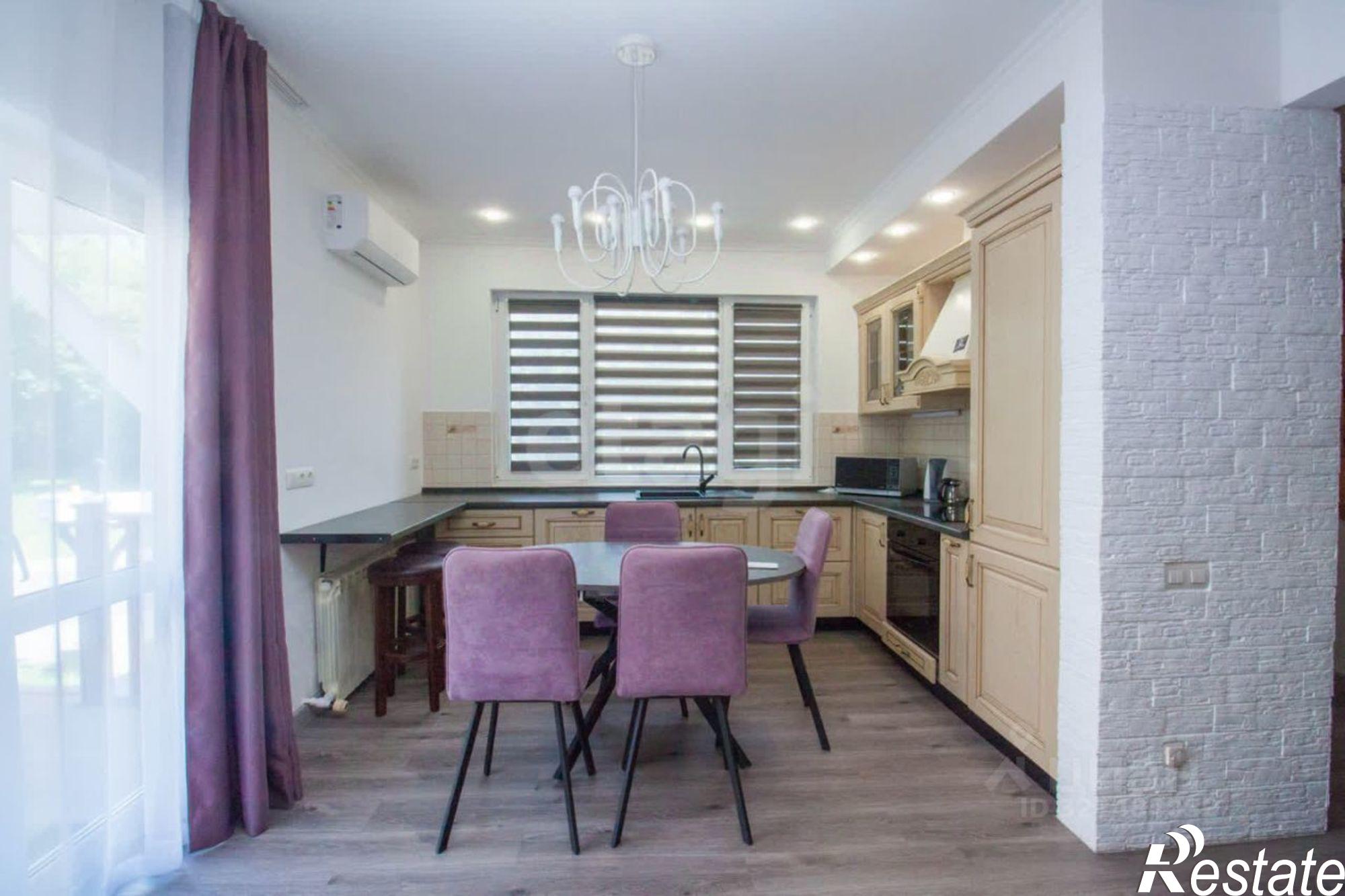 Сдать дачу, дом, коттедж за 200 000 рублей на ул Лунного света, 14