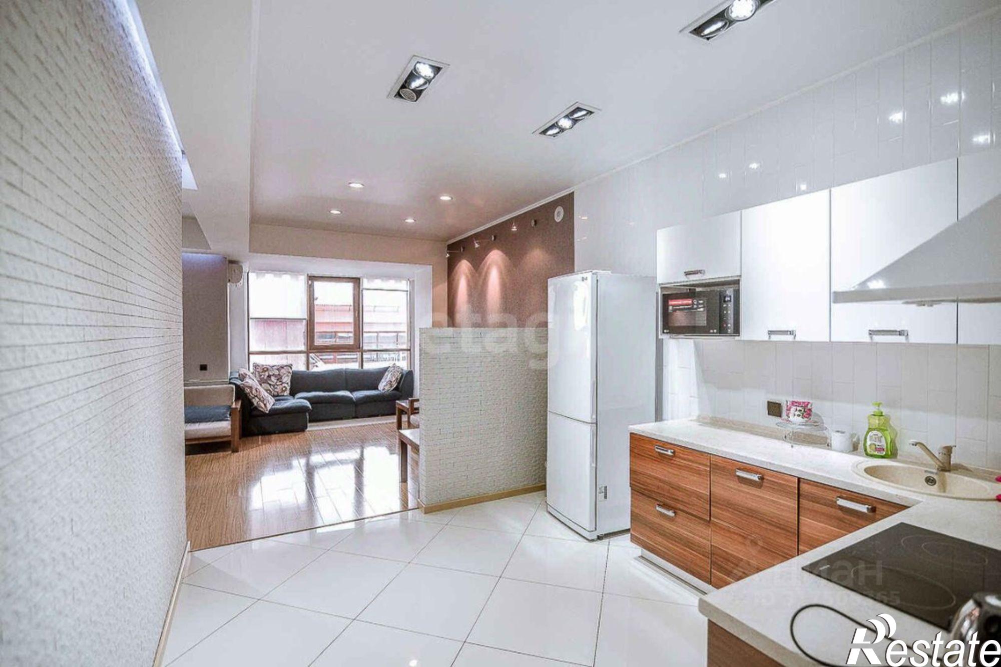 Сдать квартиру за 90 000 рублей на Коммунистический пр-кт, 31Б 1