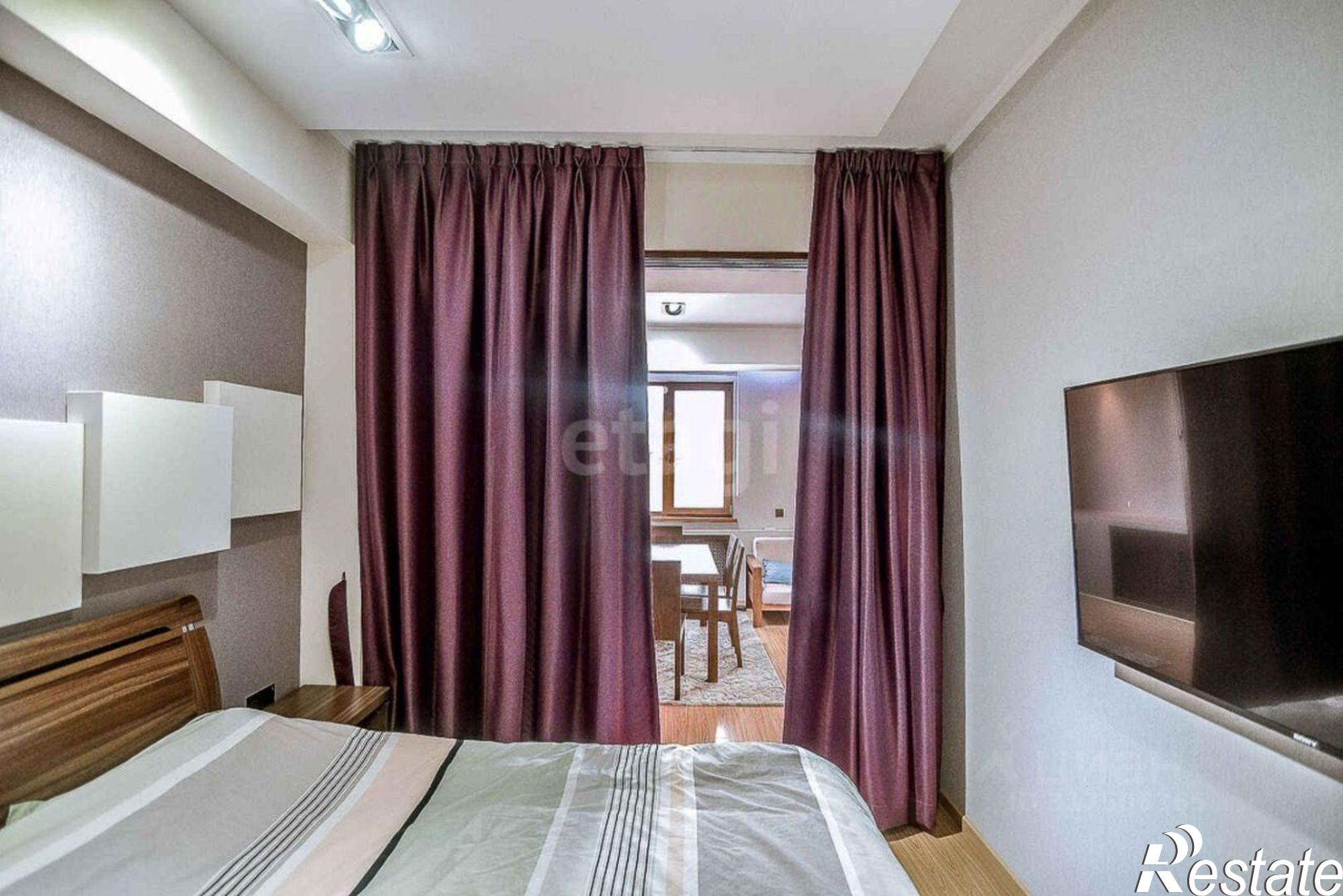 Сдать квартиру за 90 000 рублей на Коммунистический пр-кт, 31Б 1