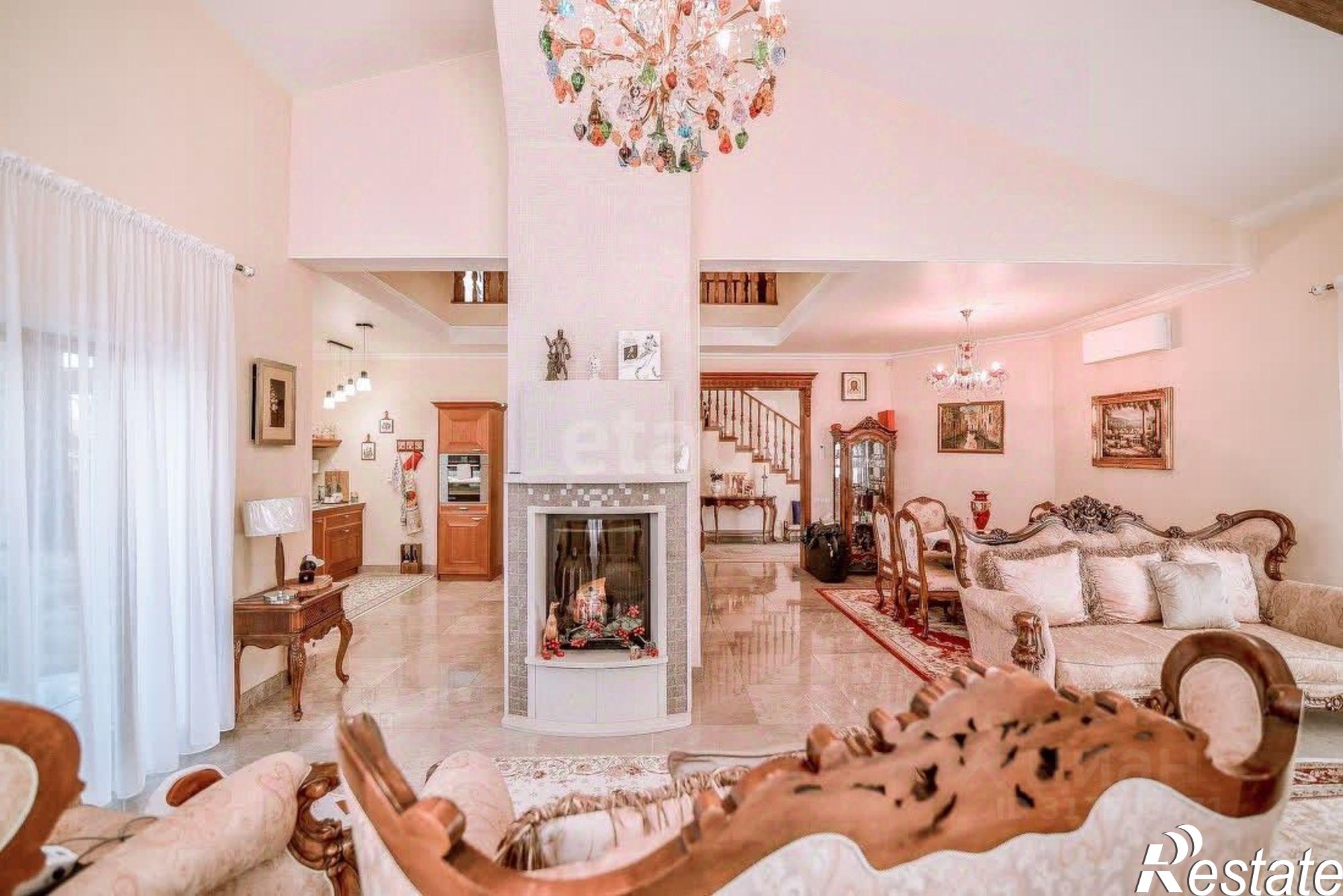 Сдать дачу, дом, коттедж за 500 000 рублей на ул Цветочная аллея, 1