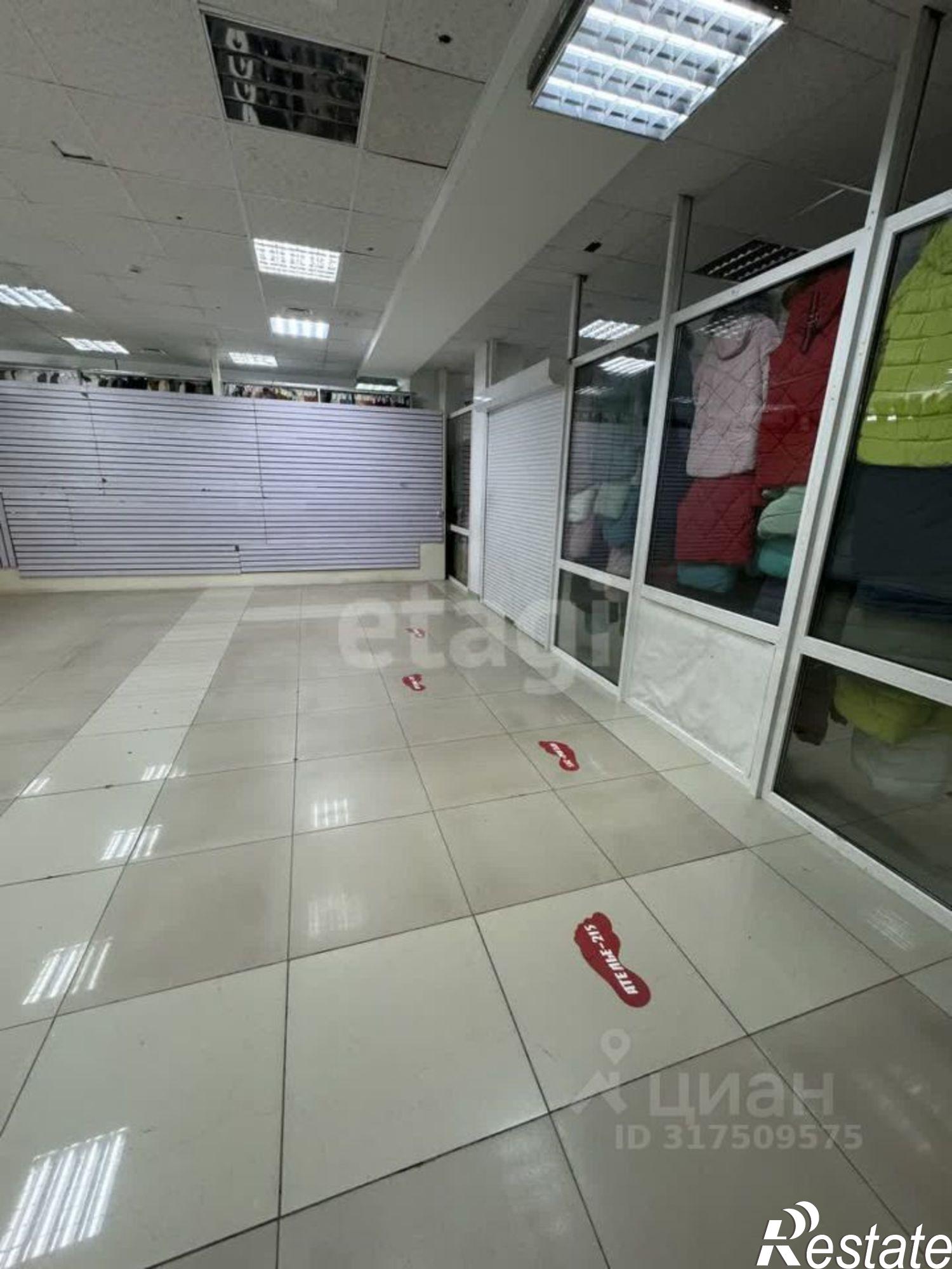 Сдать торговое помещение за 50 400 рублей на ул Крюкова Д.Н., 38А