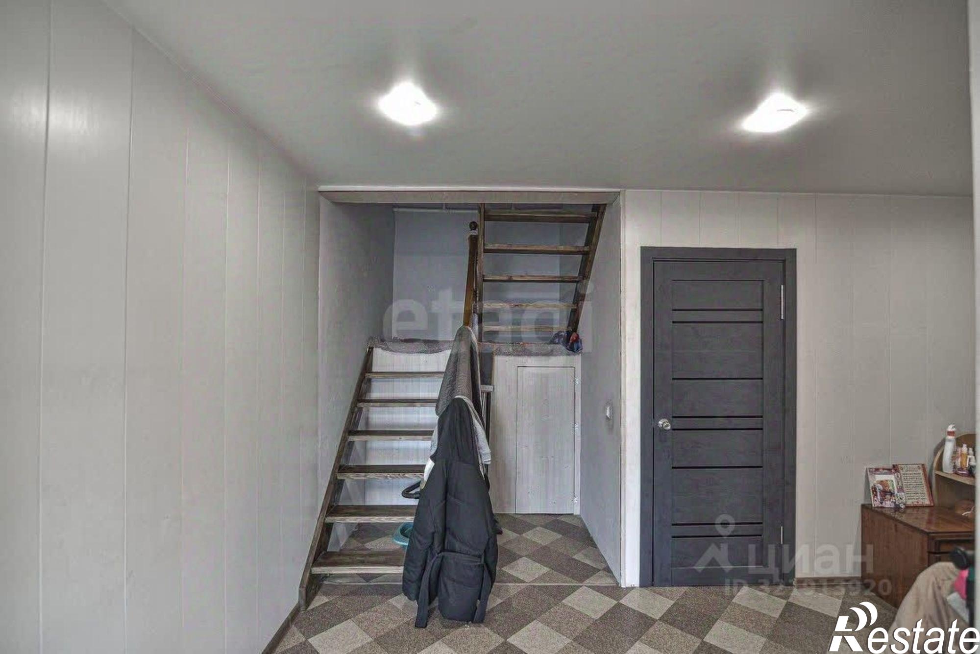 Сдать дачу, дом, коттедж за 120 000 рублей на ул Западная, 7