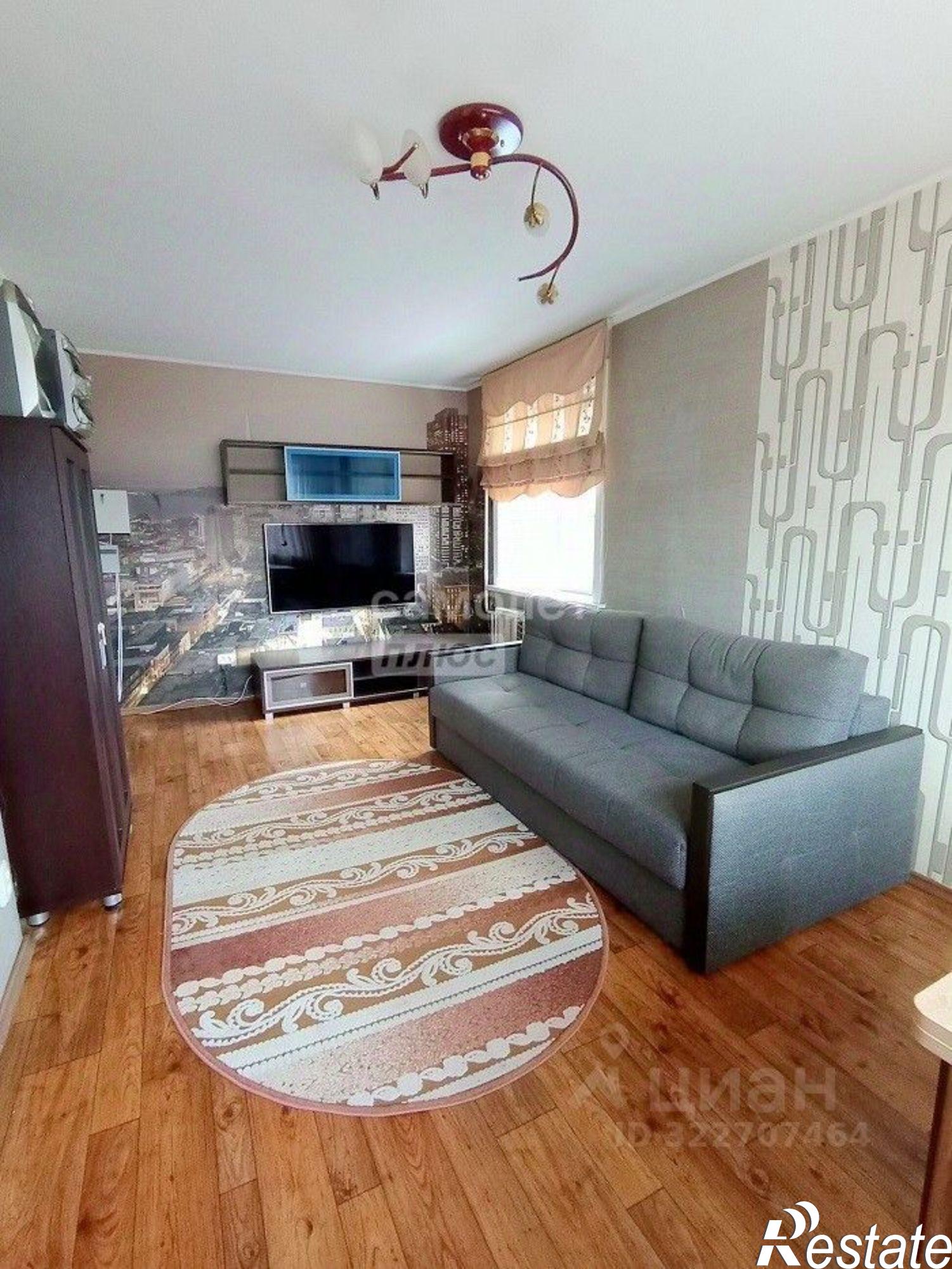 Купить квартиру за 10 000 000 рублей на ул Алексея Максимовича Горького, 2