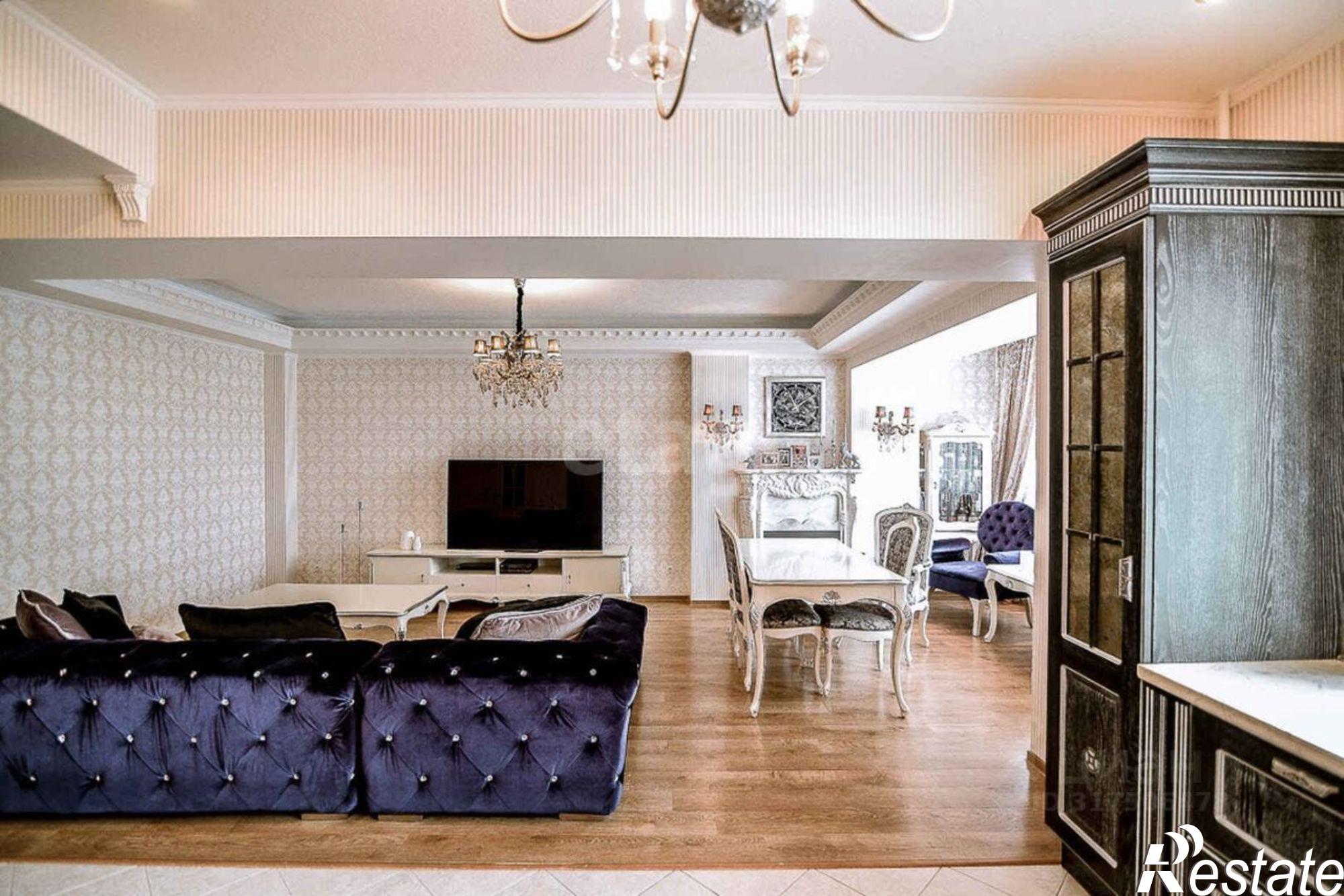 Купить квартиру за 26 500 000 рублей на проспект Победы, 9