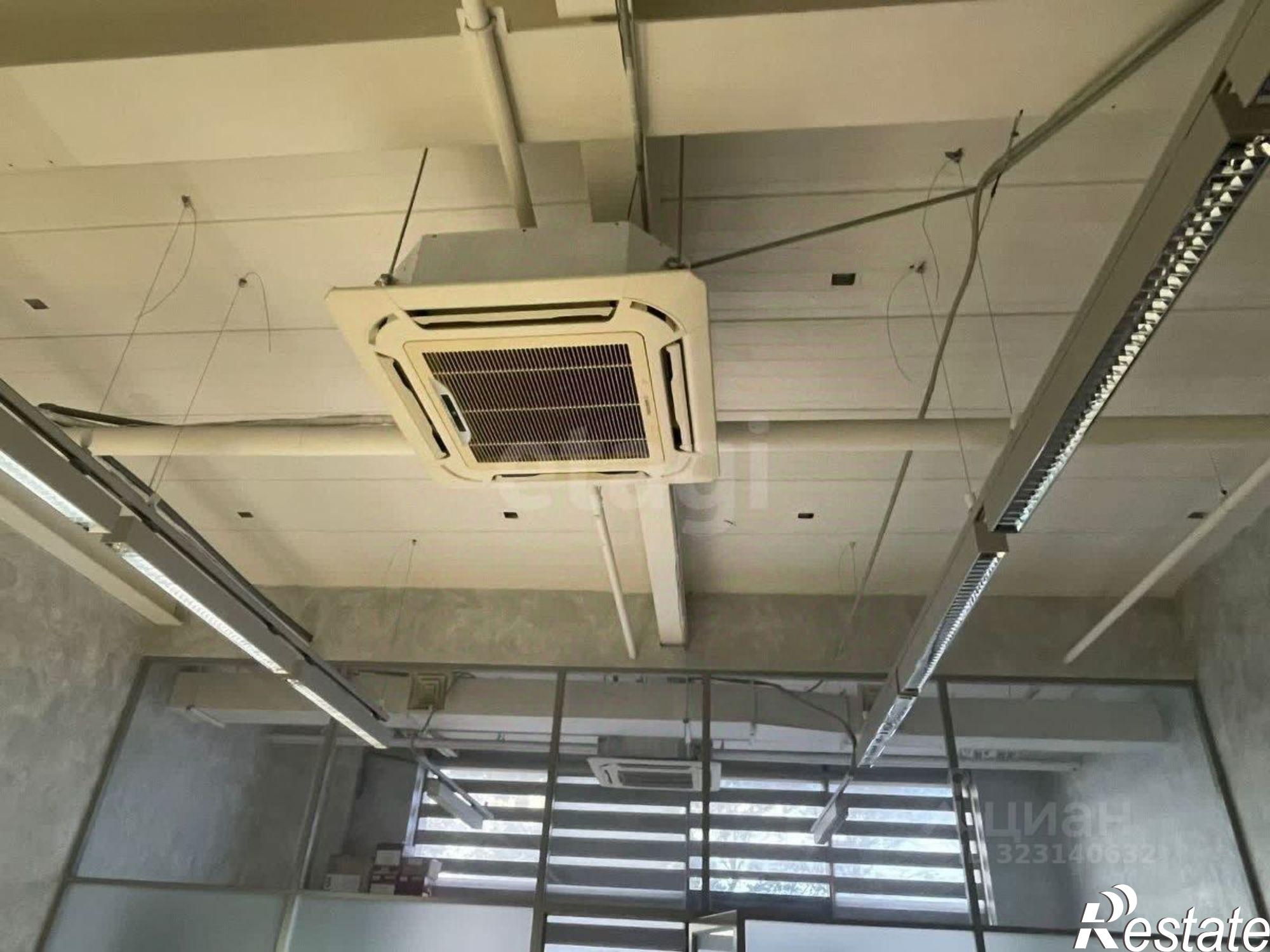 Купить офис, помещение под офис за 12 000 000 рублей на Коммунистический пр-кт, 31Б 1