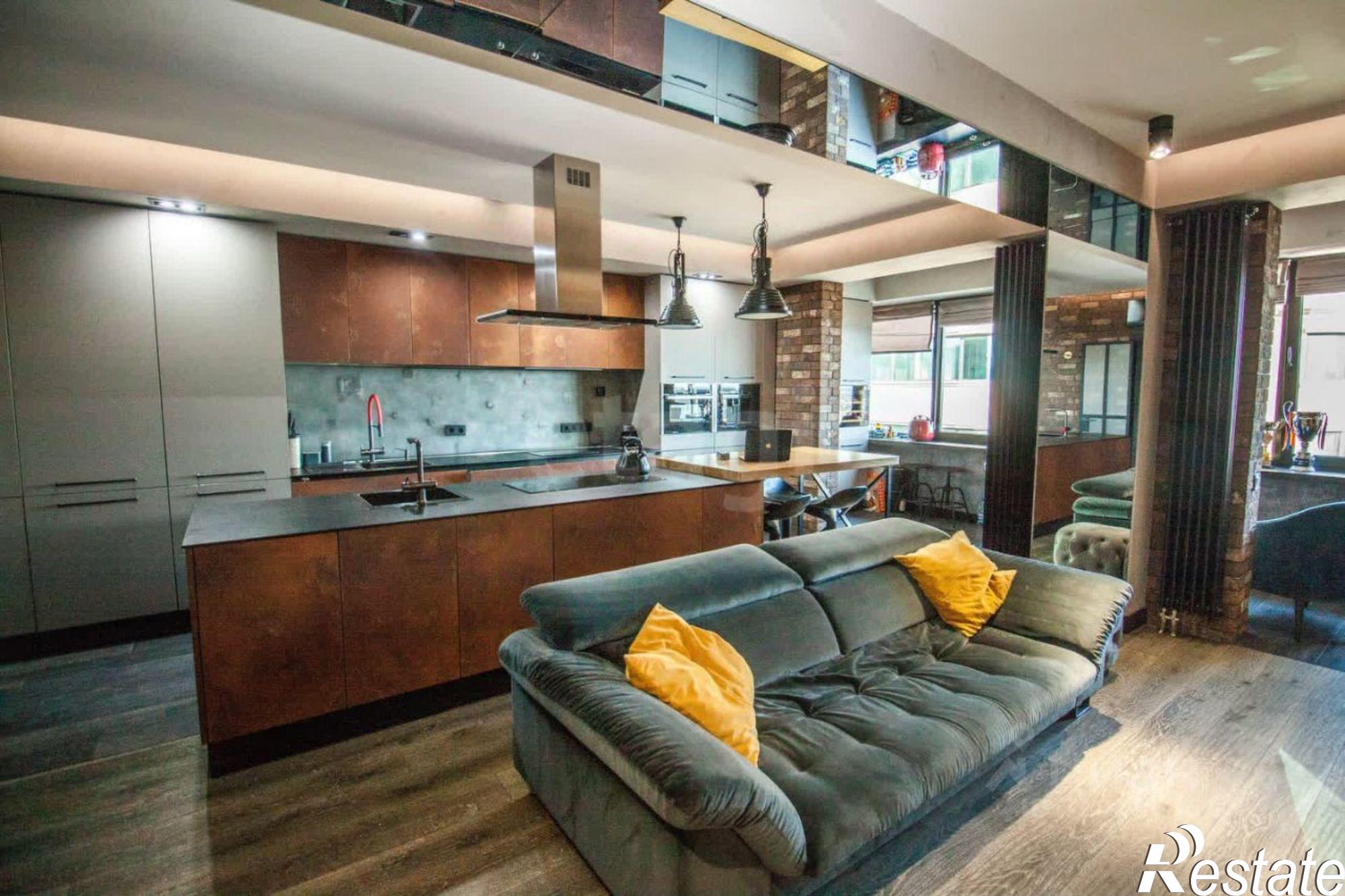 Купить квартиру за 80 000 000 рублей на улица Горького, 74/1