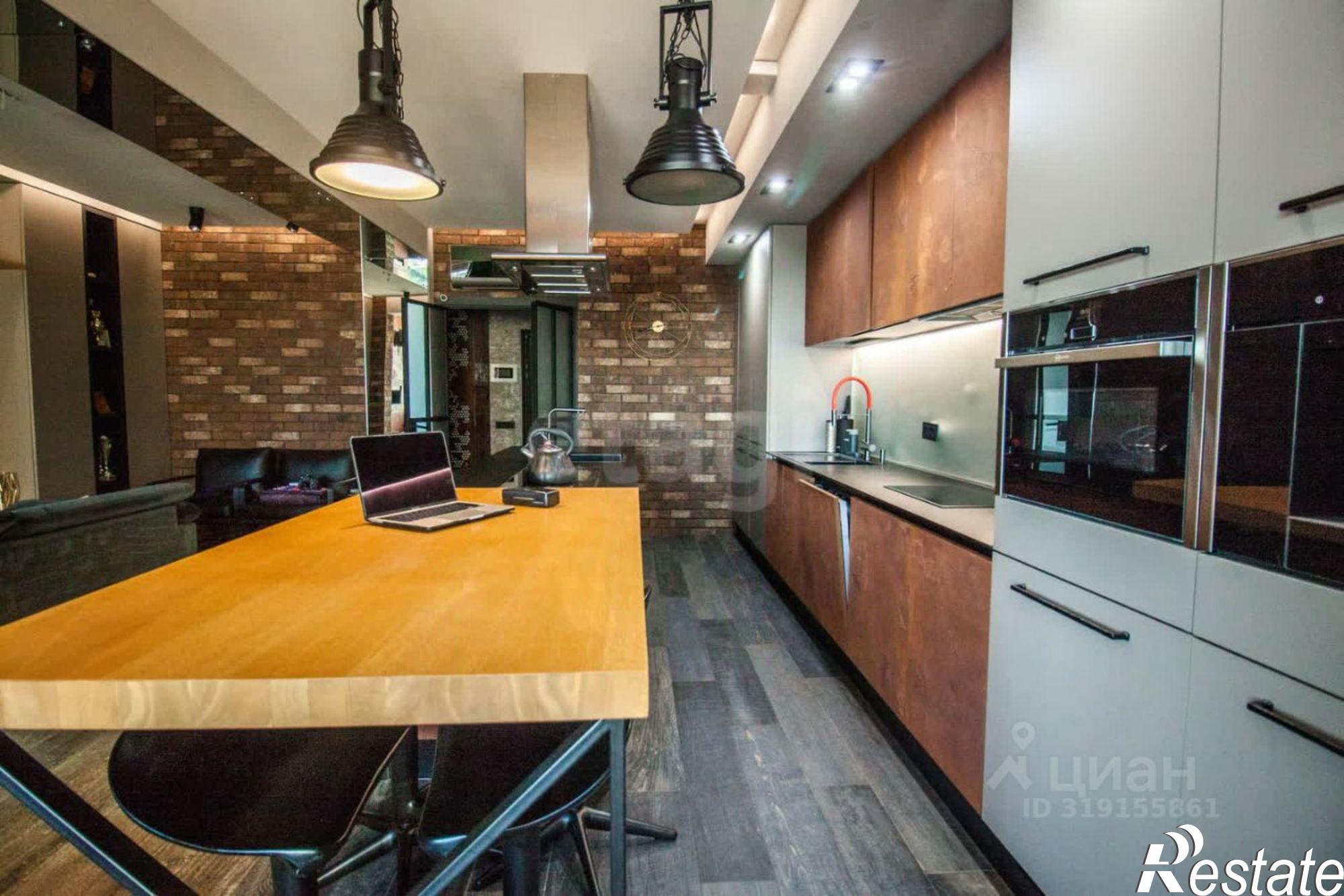 Купить квартиру за 80 000 000 рублей на улица Горького, 74/1