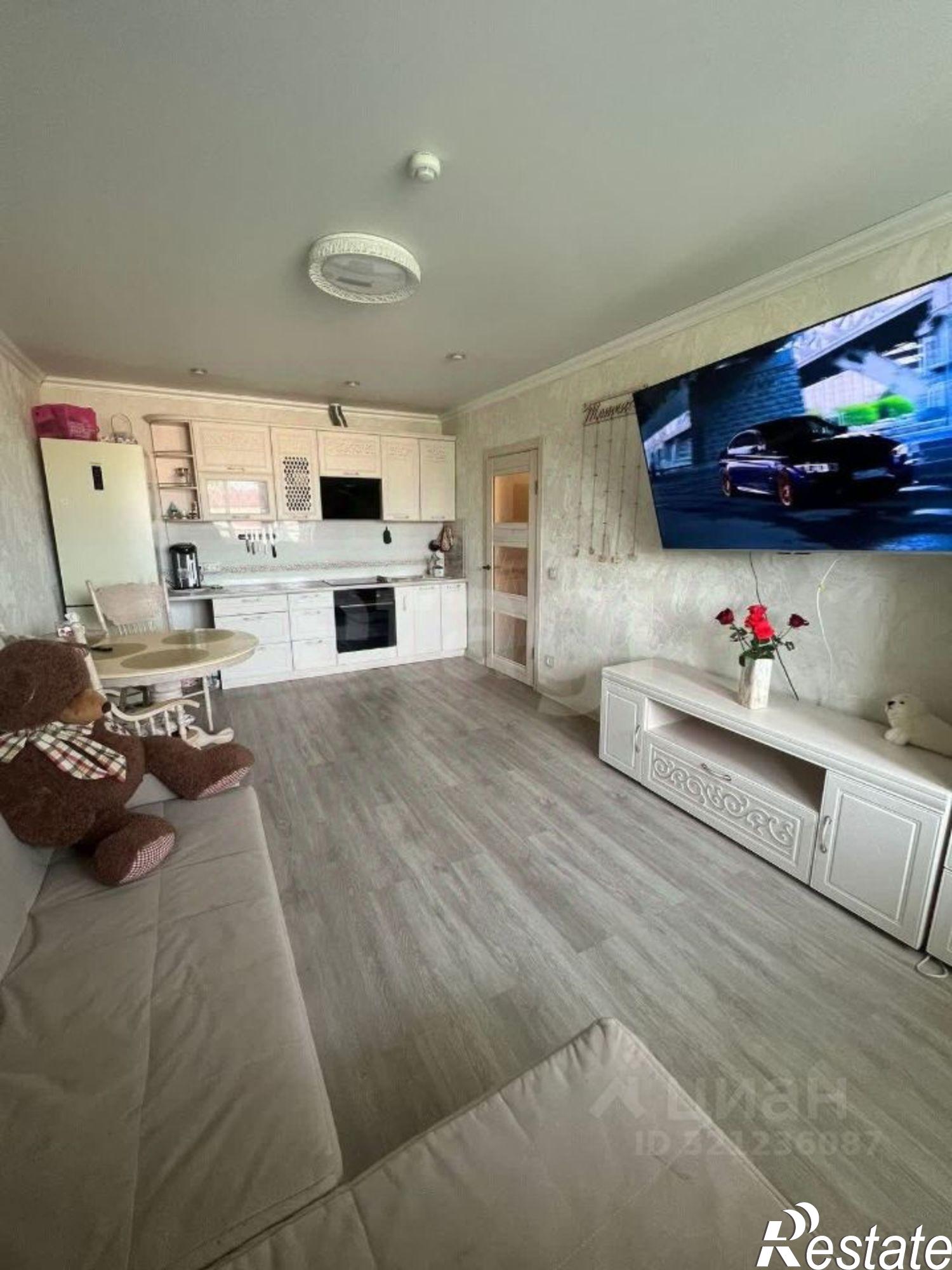 Купить квартиру за 7 999 000 рублей на Мартовский пер, 8