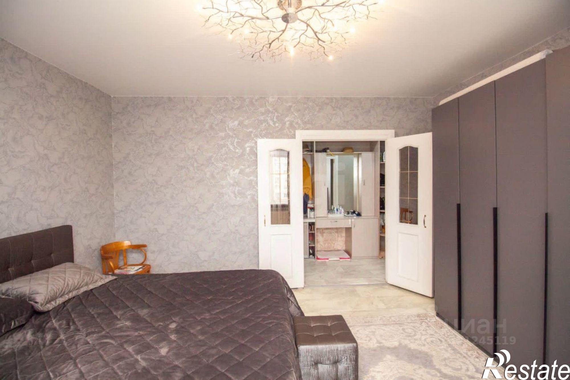 Купить квартиру за 9 800 000 рублей на ул Авиационная, 74Б