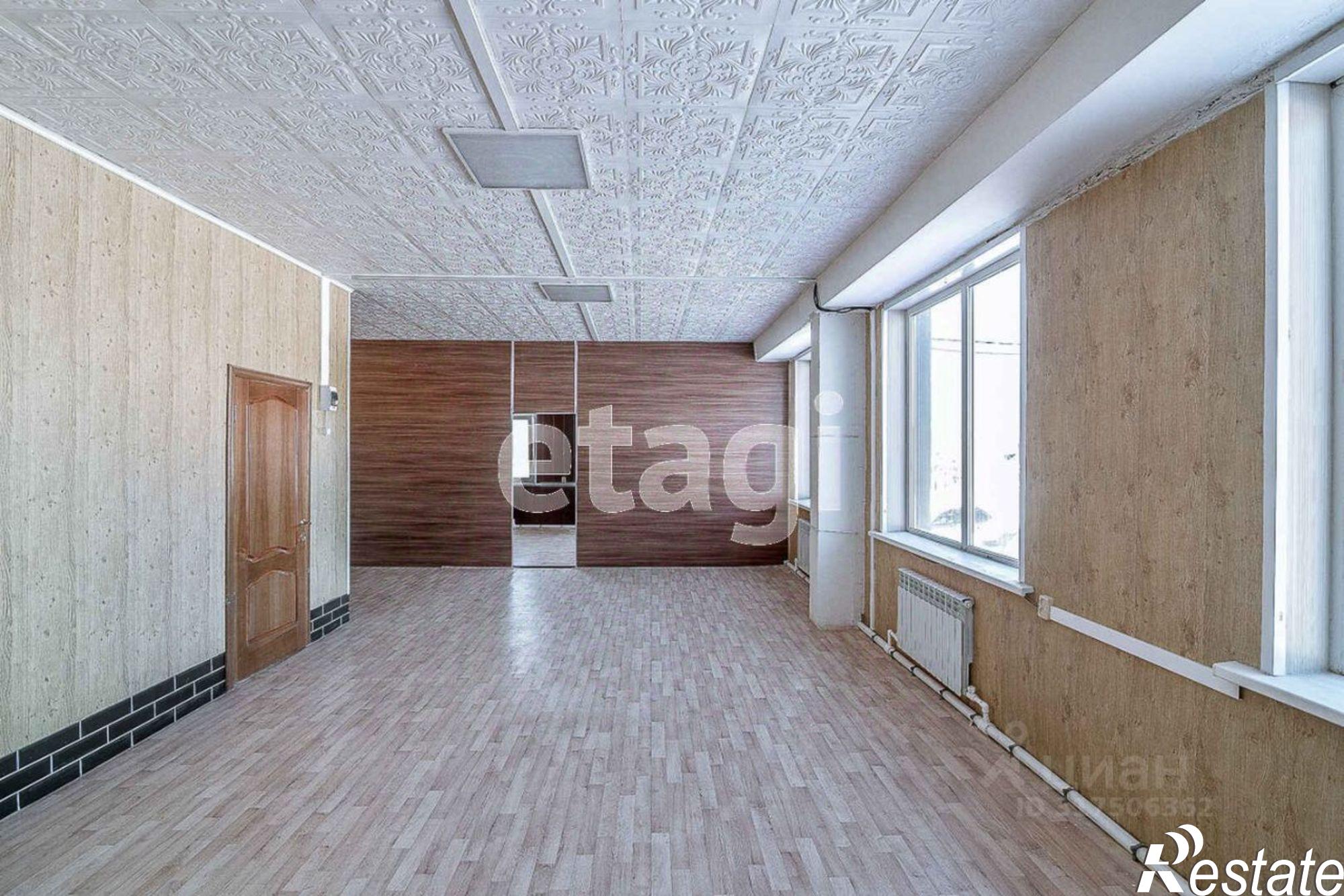 Купить складское помещение за 48 000 100 рублей на Холмская улица, 7/2