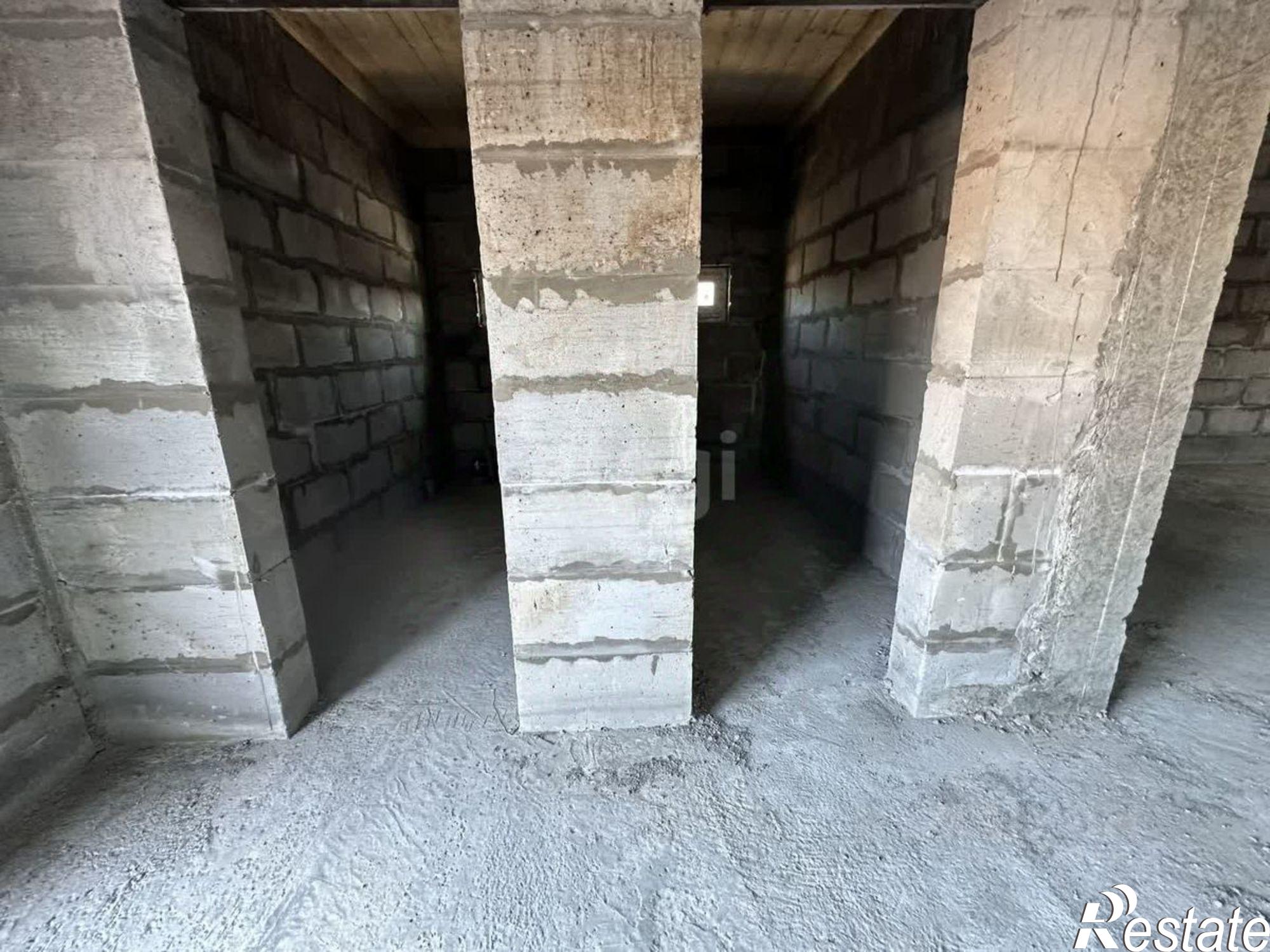 Купить торговое помещение за 18 500 100 рублей на улица Ленина, 1