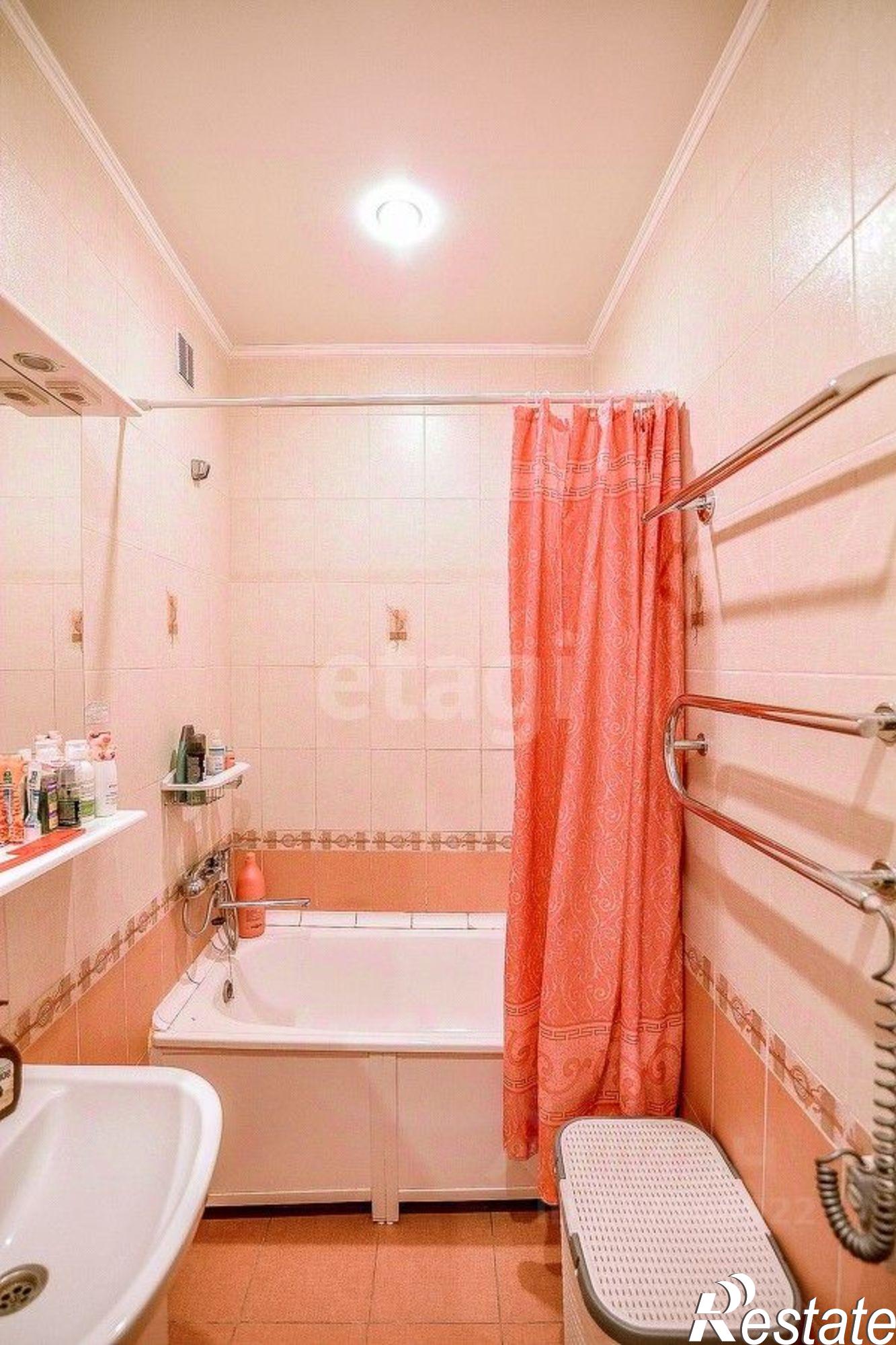 Купить квартиру за 6 900 000 рублей на пр-кт Победы, 48