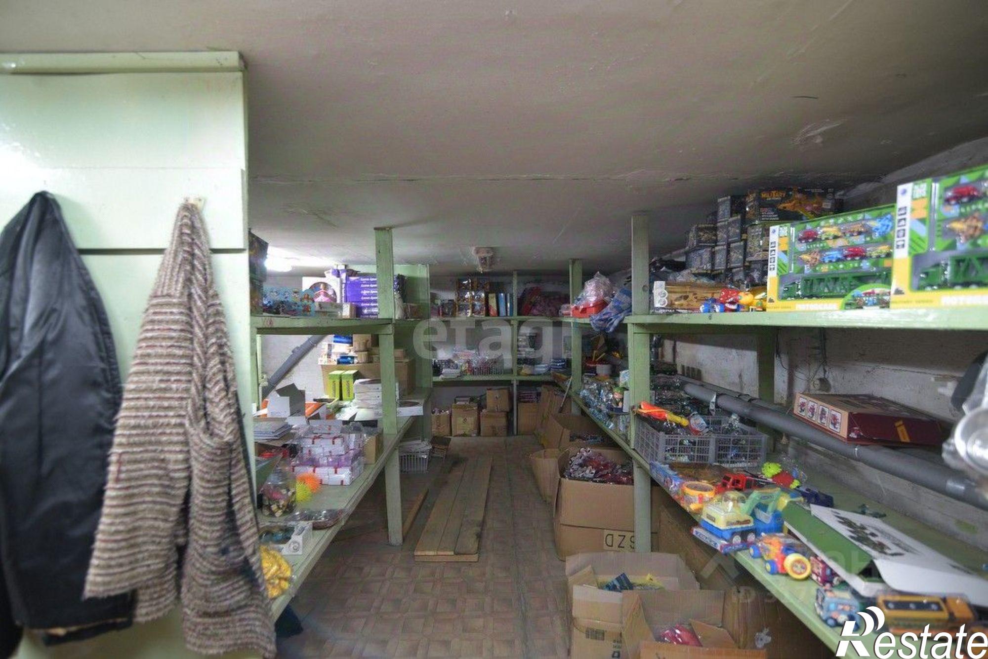 Купить складское помещение за 3 300 100 рублей на ул Вокзальная, 13