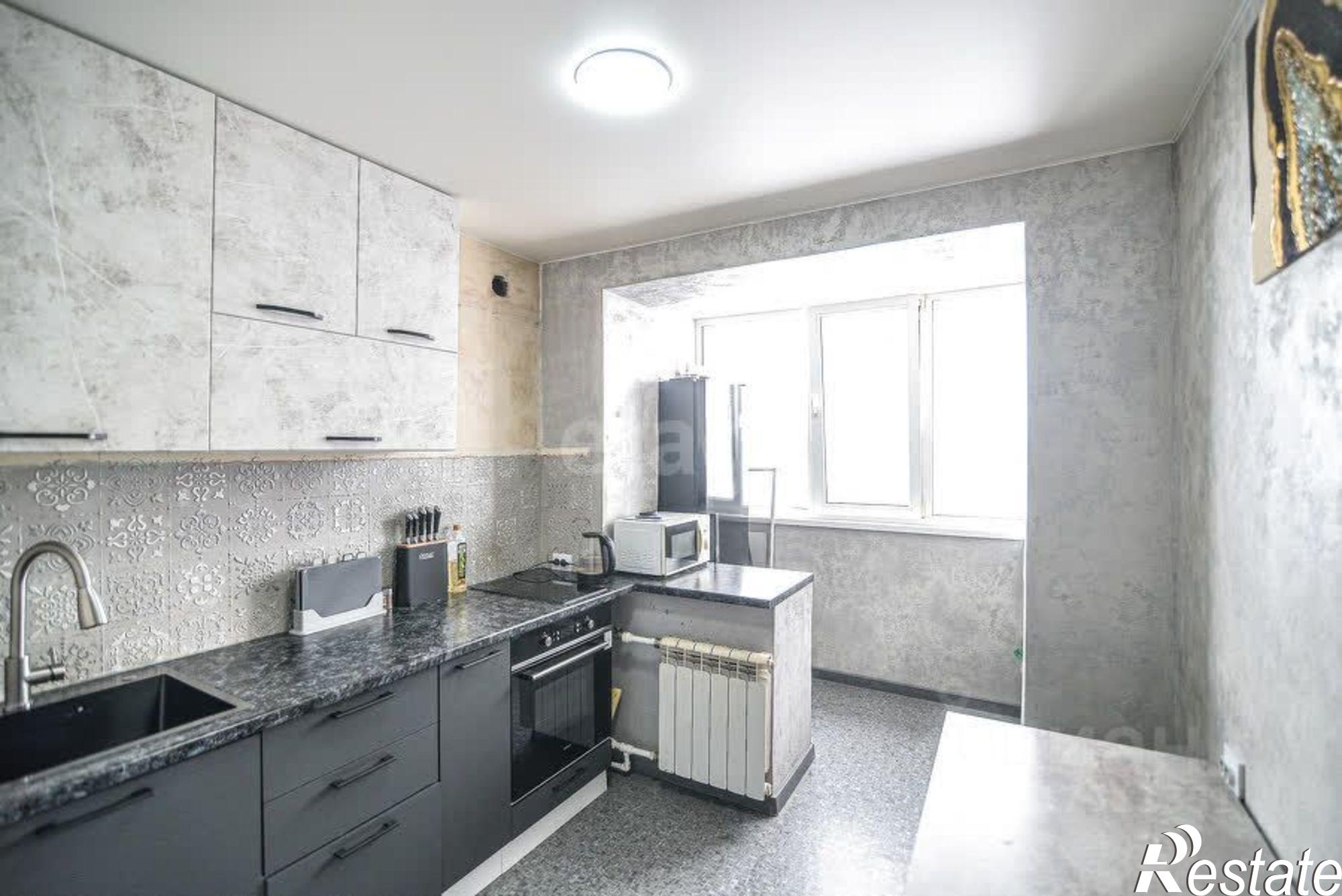 Купить квартиру за 6 100 000 рублей на Железнодорожный переулок, 13А