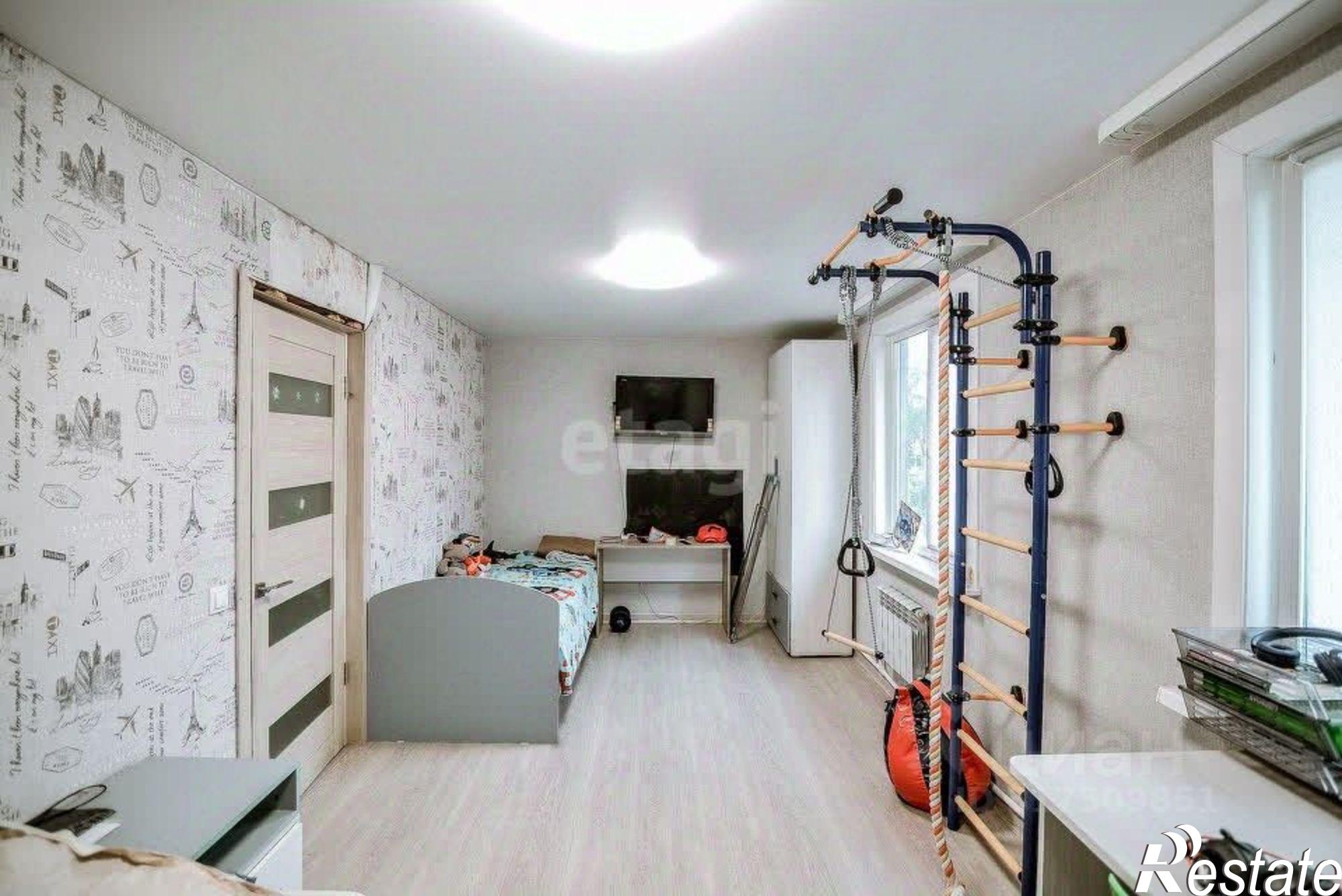 Купить квартиру за 14 200 000 рублей на Школьный пер, 28