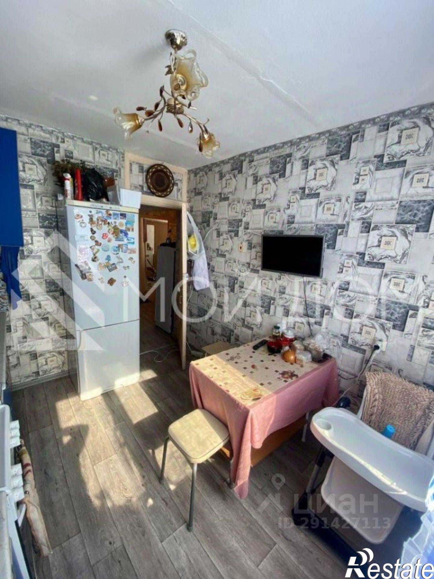 Купить квартиру за 7 100 000 рублей на улица Комарова, 27