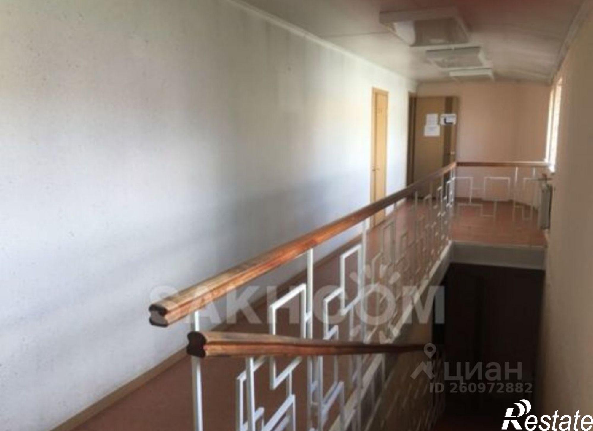 Купить ОСЗ, отдельно стоящее здание за 30 000 300 рублей на Сахалинская улица, 3