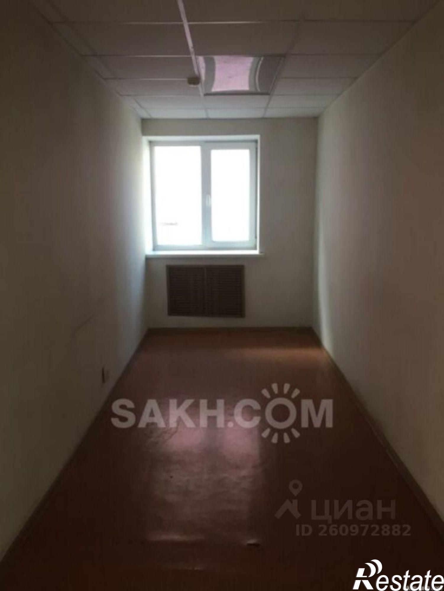 Купить ОСЗ, отдельно стоящее здание за 30 000 300 рублей на Сахалинская улица, 3