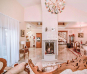 коттедж 267 кв м ул Цветочная аллея, 1