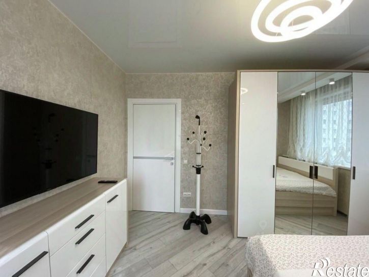 3-комн квартира проспект Мира, 298,  д. 298