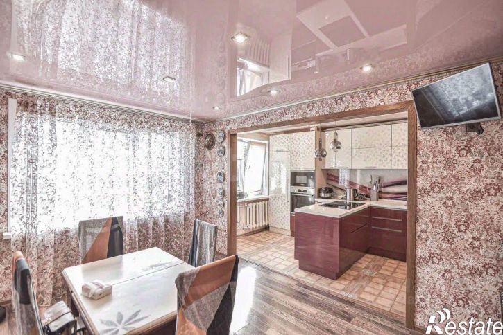 3-комн квартира Комсомольская улица, 280,  д. 280