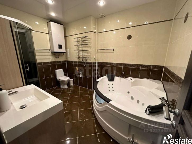 3-комн квартира улица Горького, 11Б,  д. 11Б