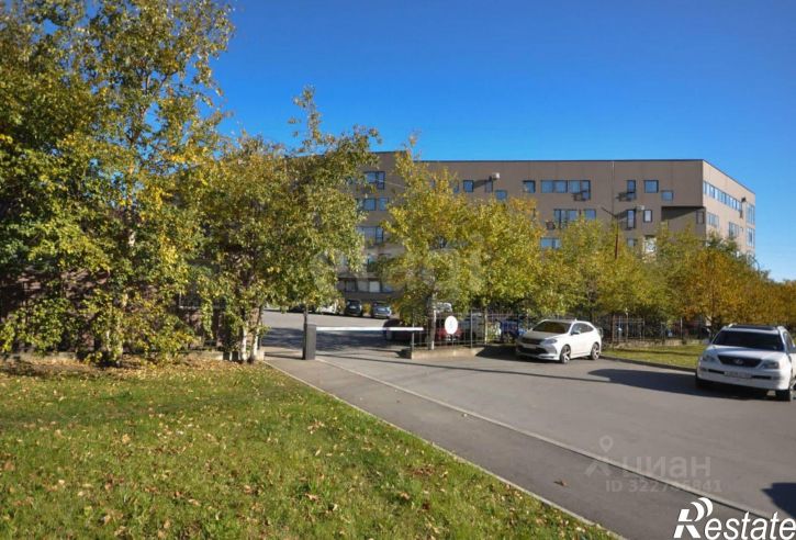 3-комн квартира улица Горького, 11Б,  д. 11Б