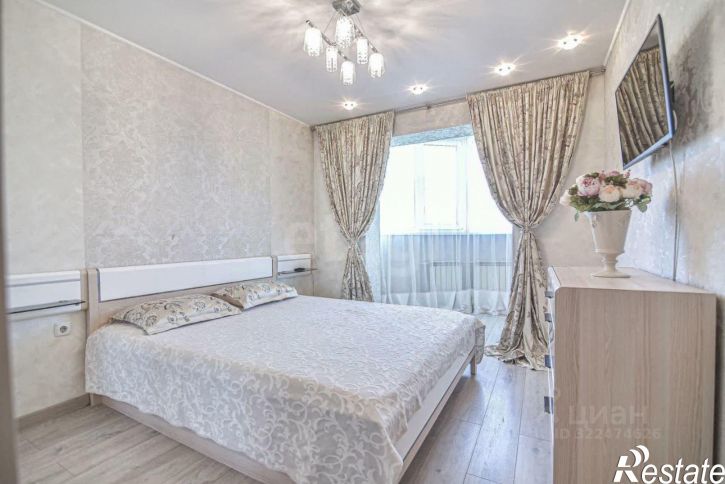 3-комн квартира улица Емельянова, 17,  д. 17