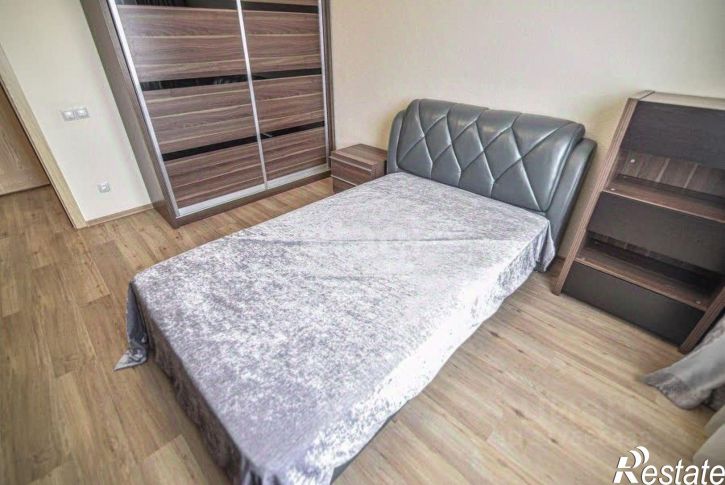 2-комн квартира улица Золотое кольцо, 27,  д. 27