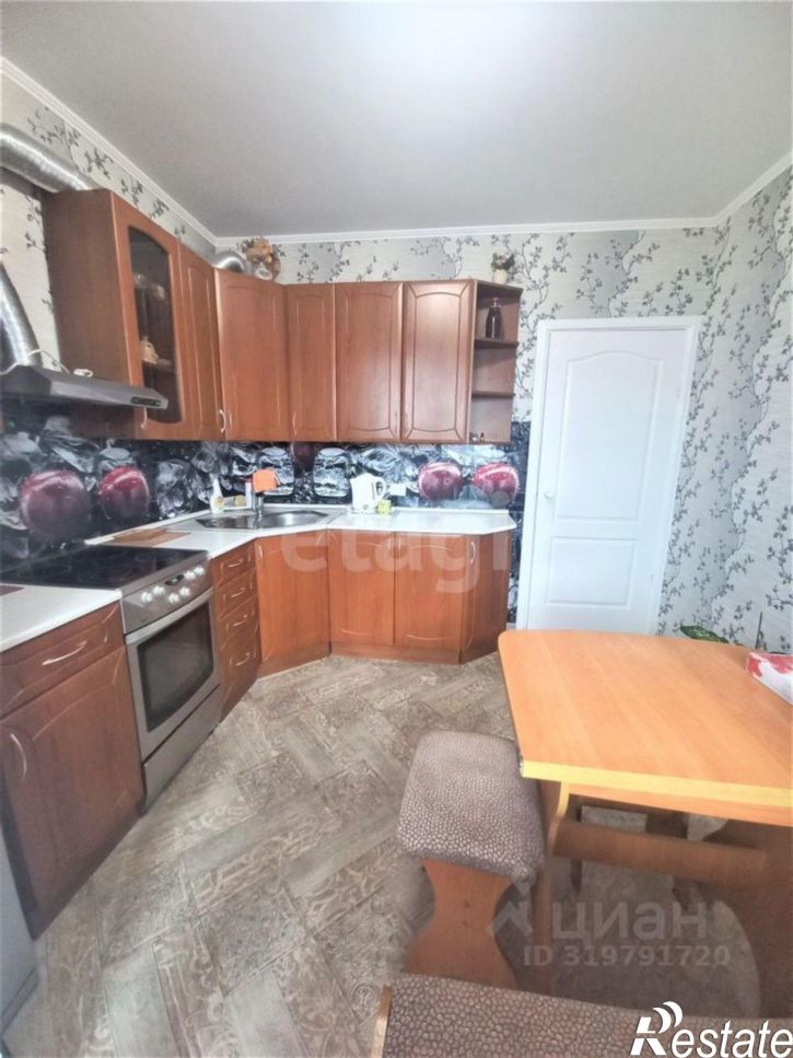 3-комн квартира улица Есенина, 9,  д. 9