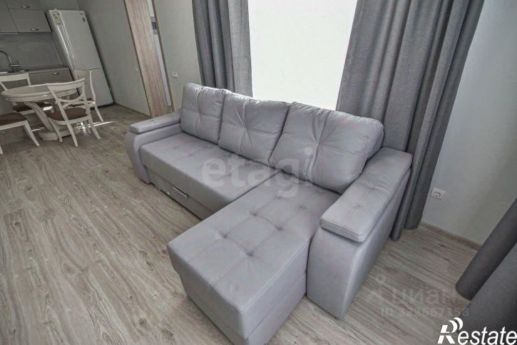 2-комн квартира улица Зимы, 5,  д. 5