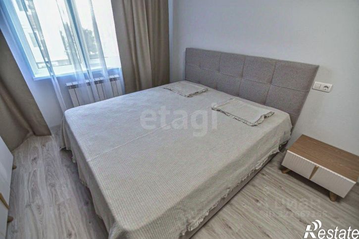 2-комн квартира улица Зимы, 5,  д. 5